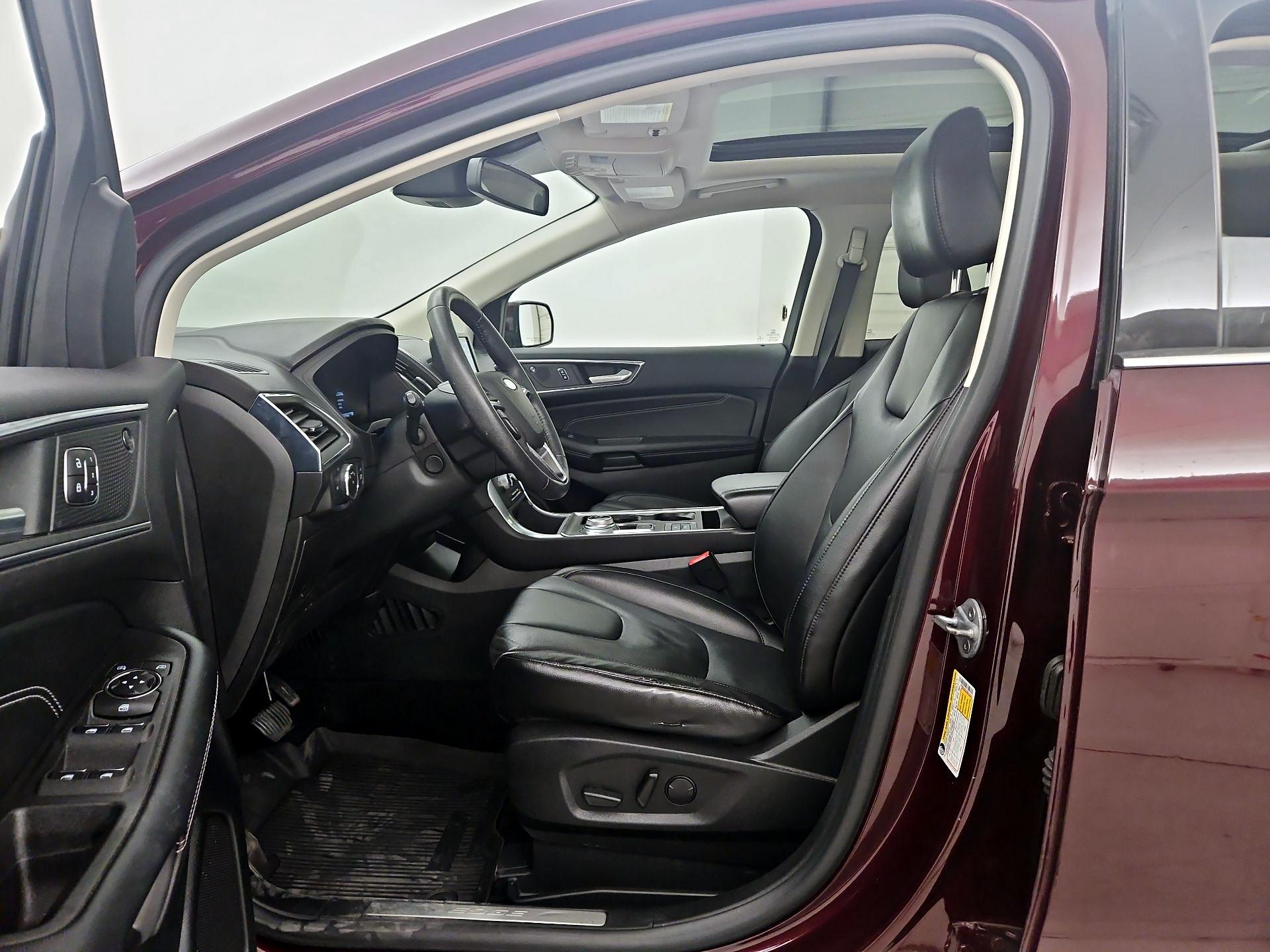 Thumbnail: 2022 Ford Edge - 11