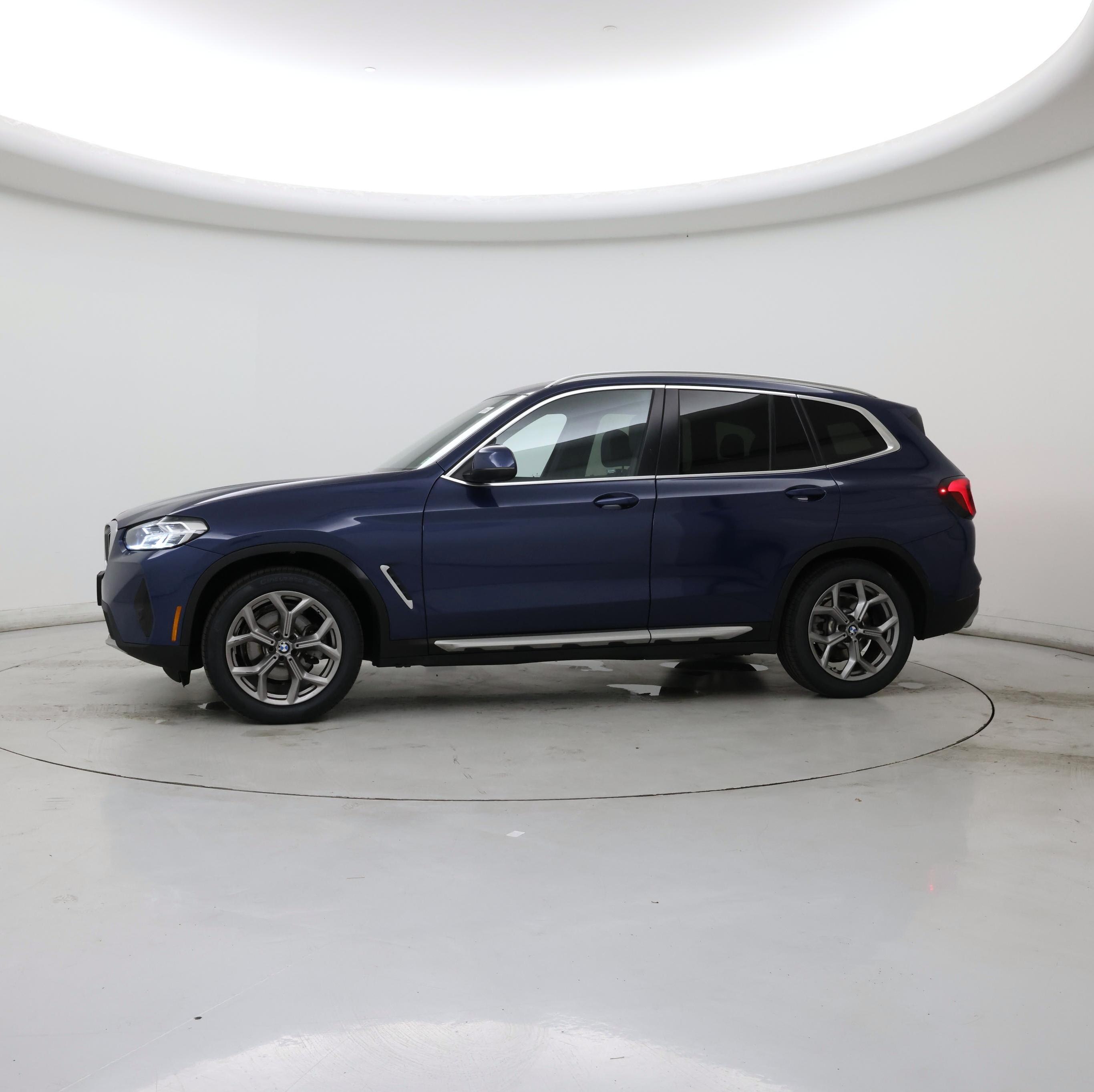 Thumbnail: 2022 BMW X3 - 3
