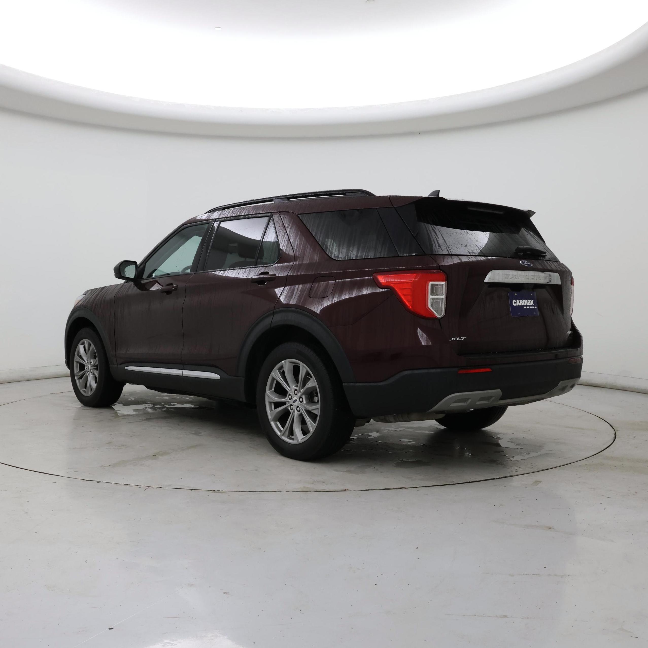 Thumbnail: 2022 Ford Explorer - 2