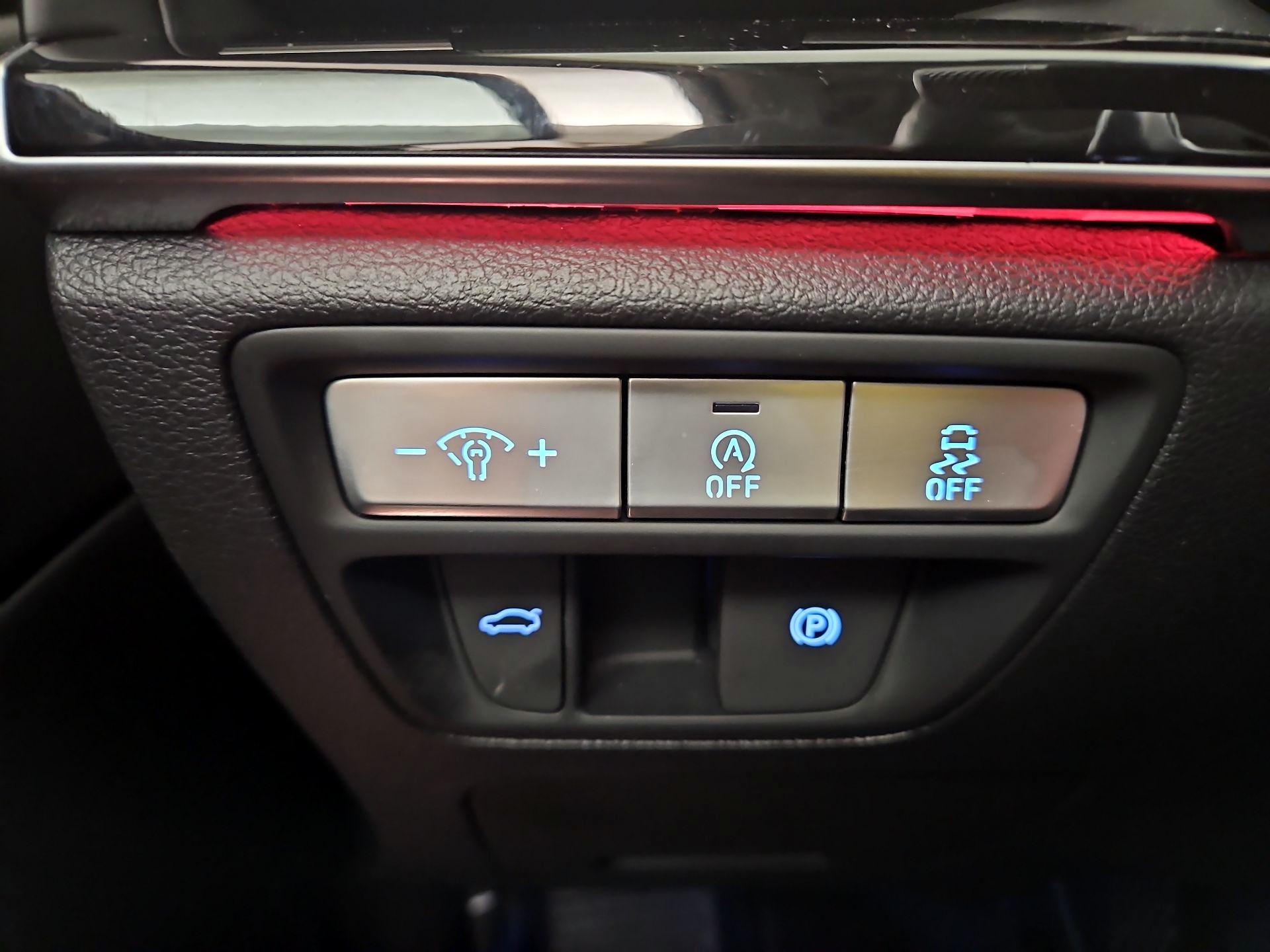 Thumbnail: 2024 Genesis G80 - 13