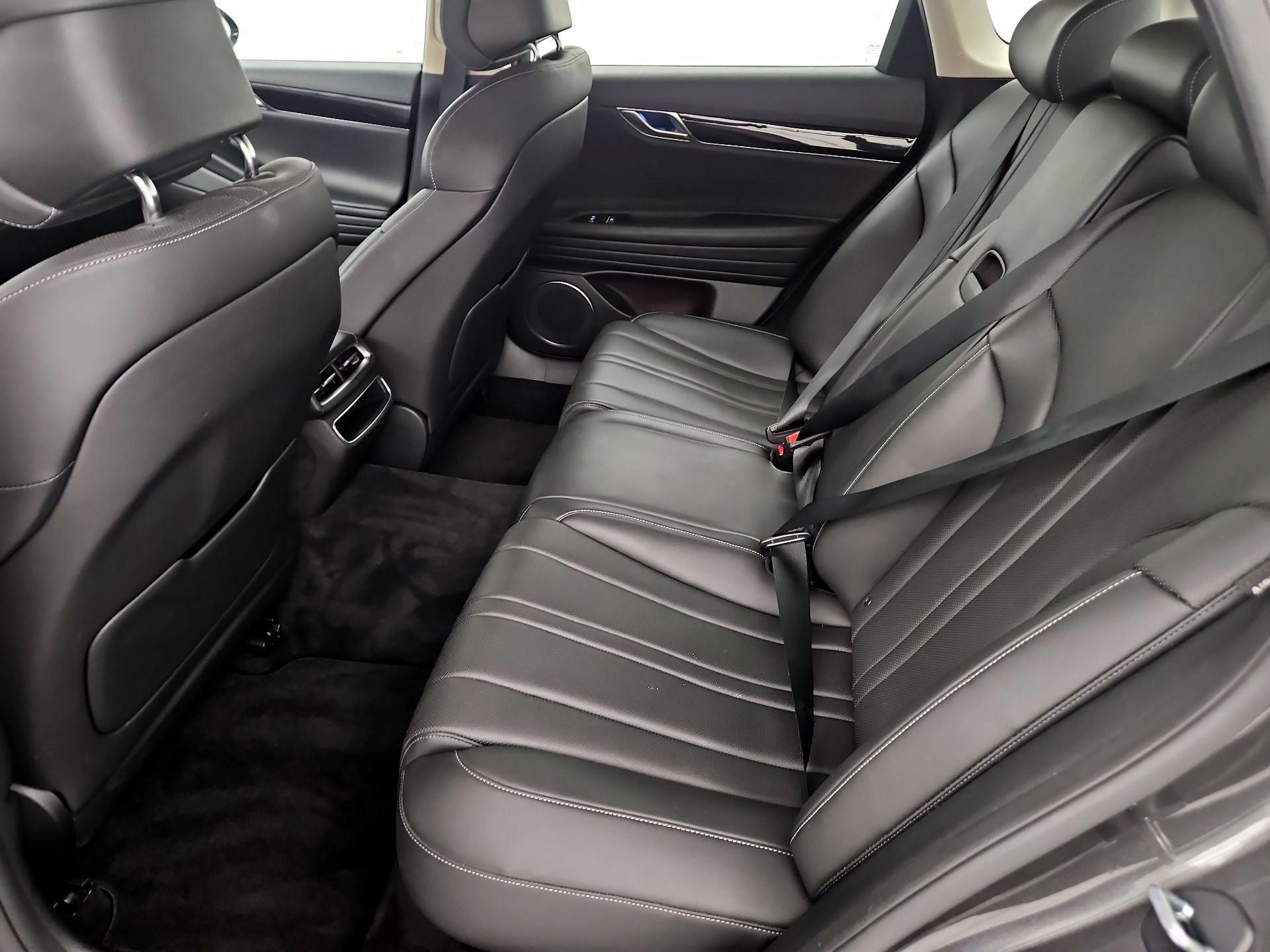 Thumbnail: 2024 Genesis G80 - 20