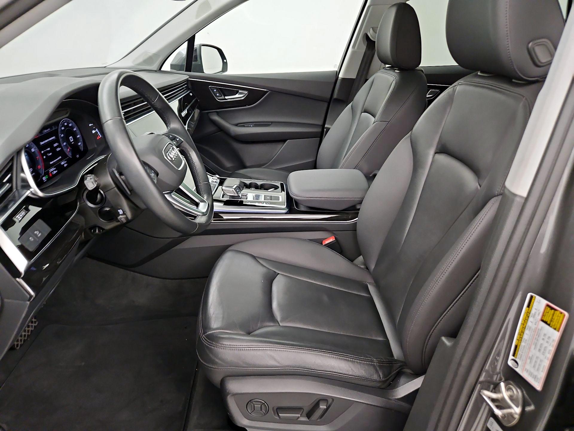 Thumbnail: 2022 Audi Q7 - 11