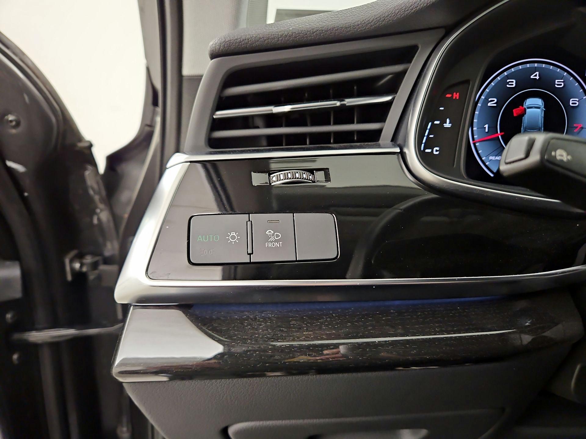 Thumbnail: 2022 Audi Q7 - 13