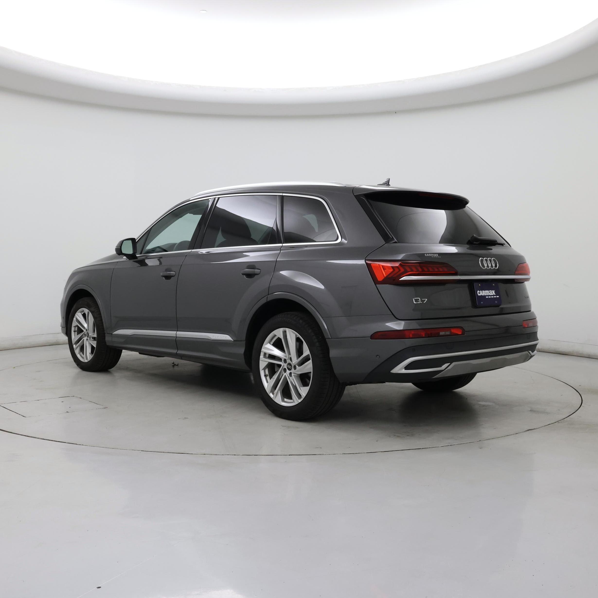 Thumbnail: 2022 Audi Q7 - 2