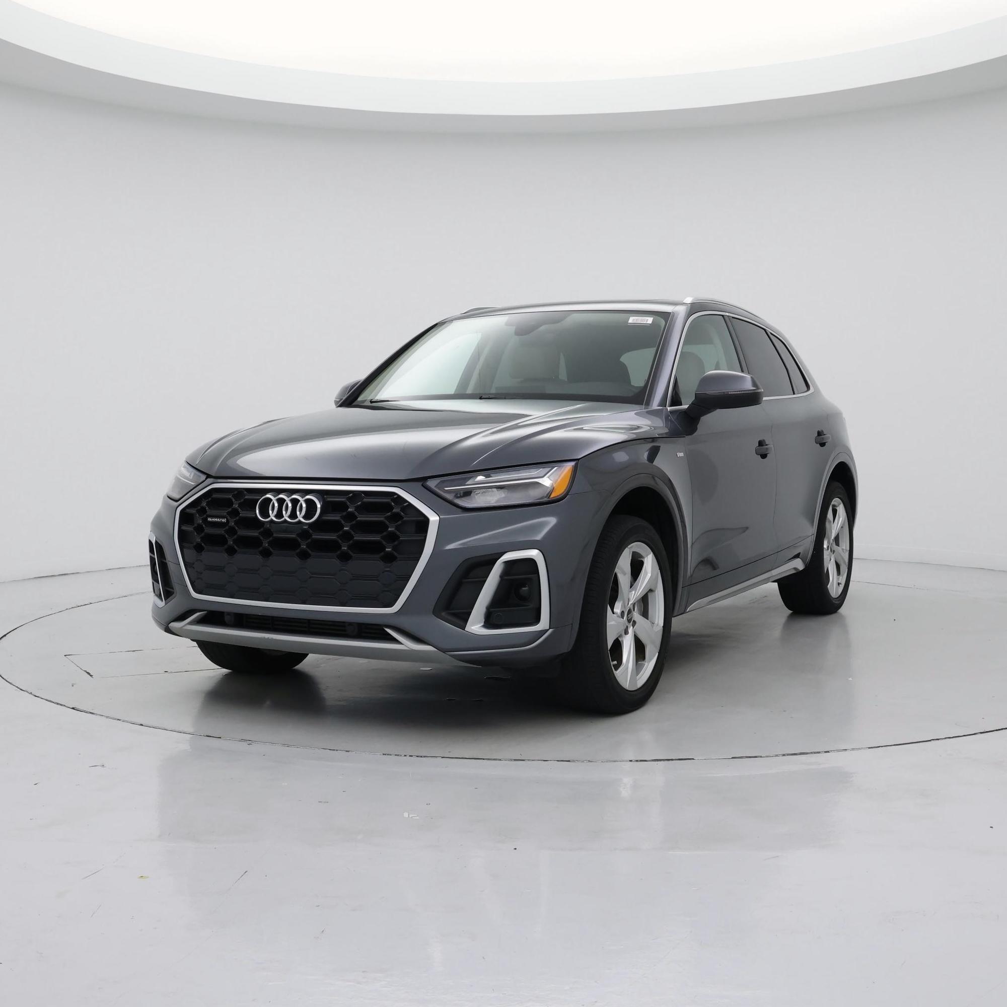 Thumbnail: 2022 Audi Q5 - 4