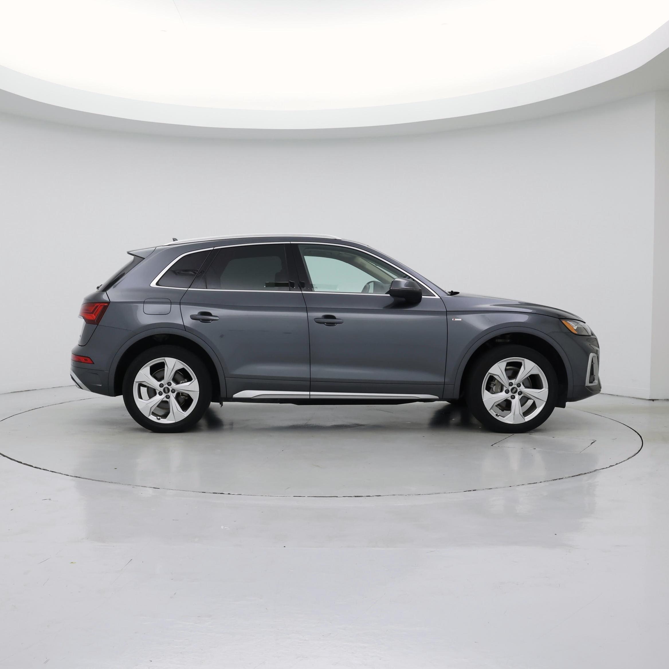 Thumbnail: 2022 Audi Q5 - 7