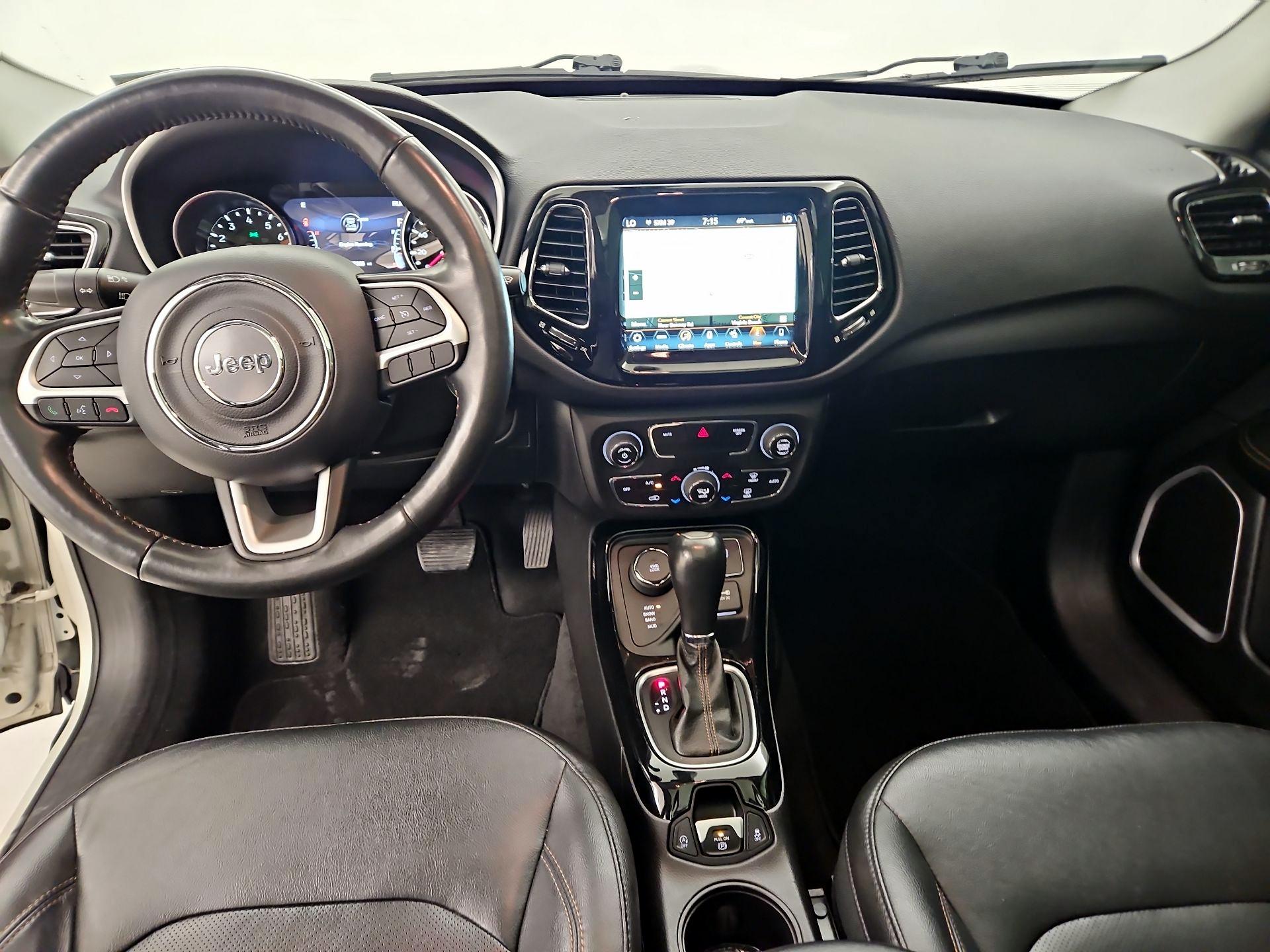 Thumbnail: 2019 Jeep Compass - 9