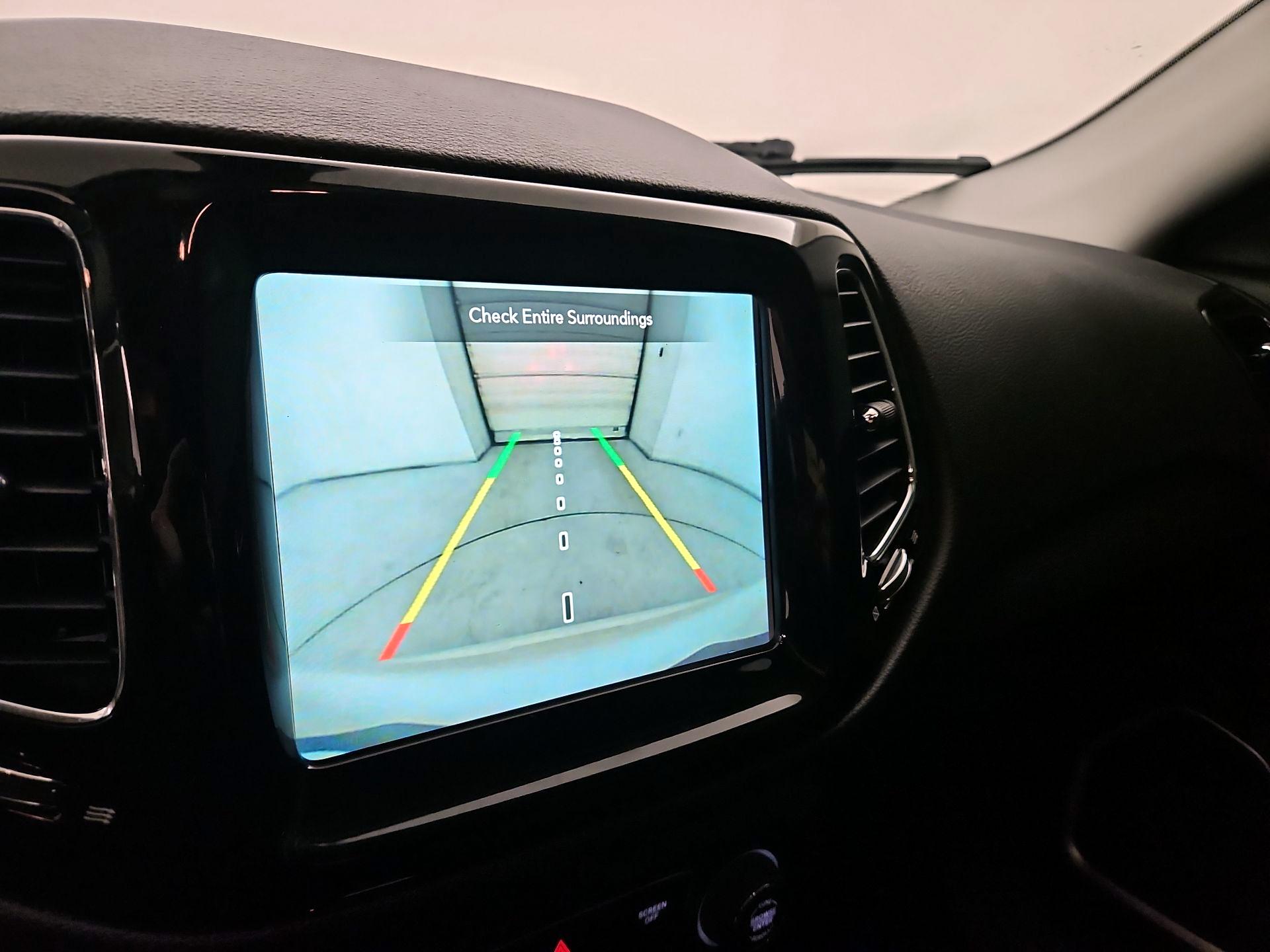 Thumbnail: 2019 Jeep Compass - 15