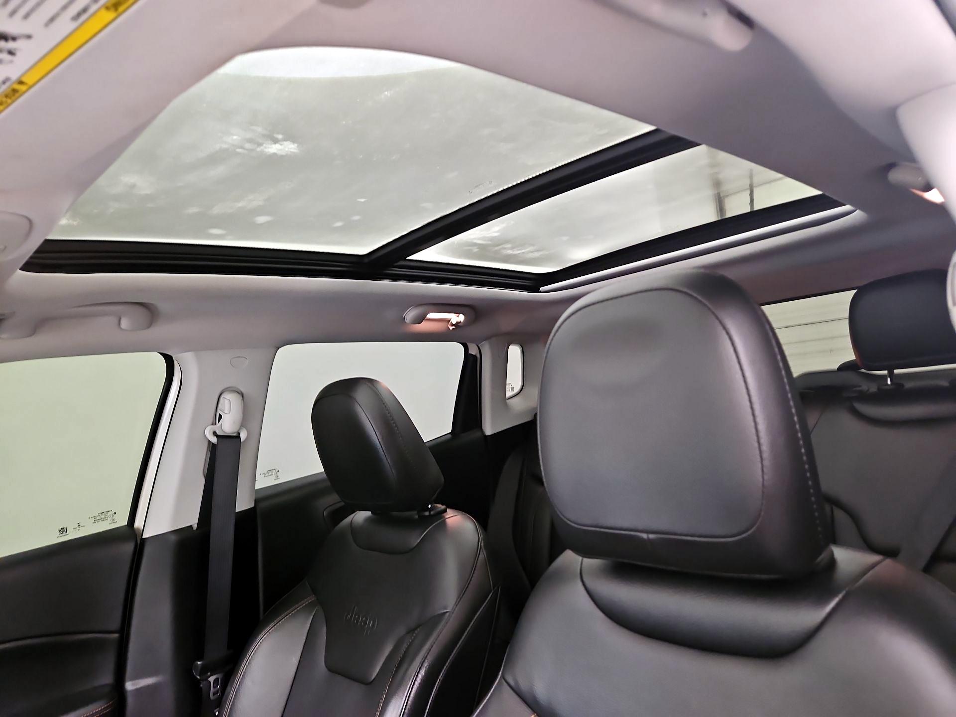 Thumbnail: 2019 Jeep Compass - 20