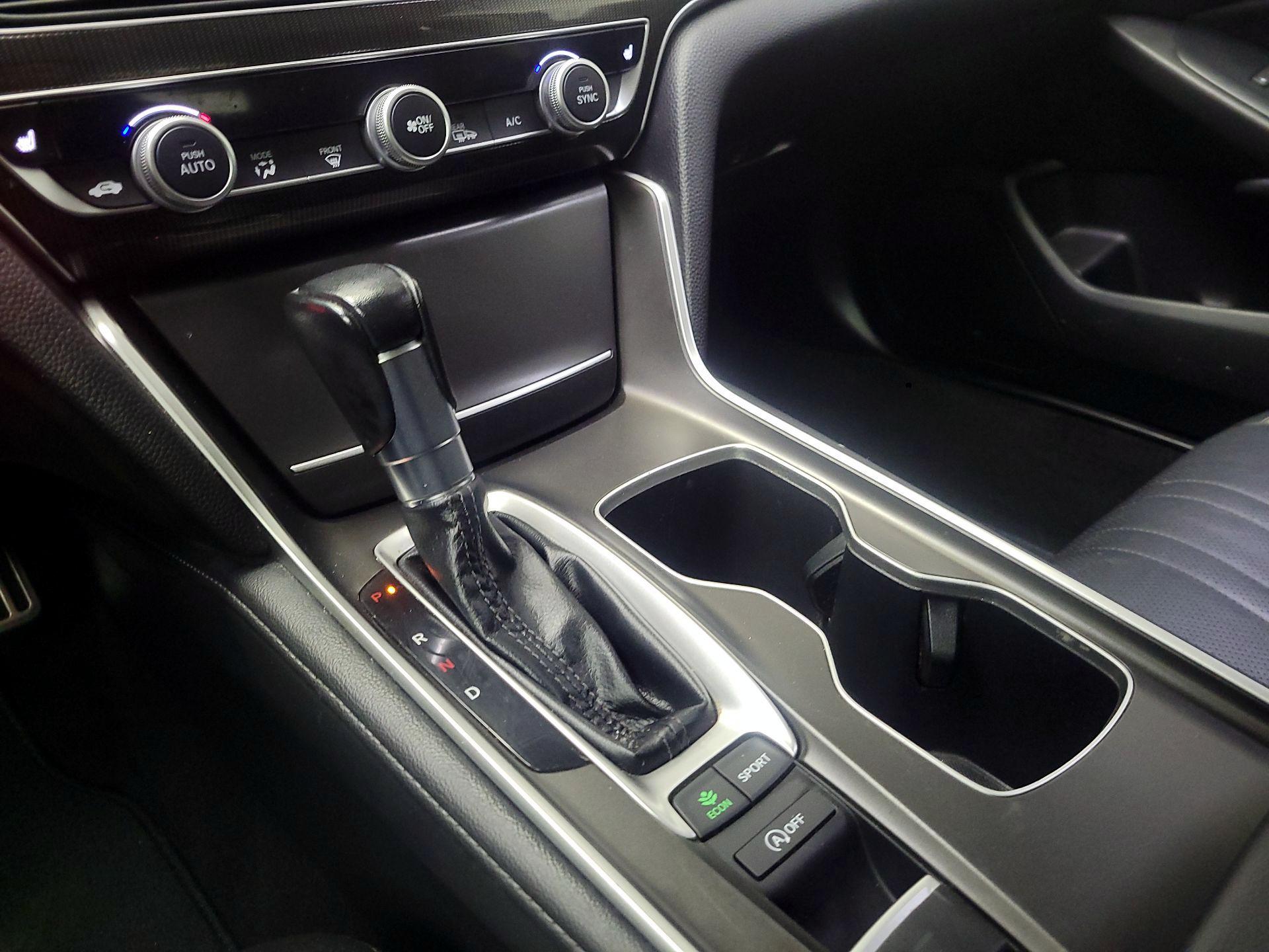 Thumbnail: 2022 Honda Accord - 18