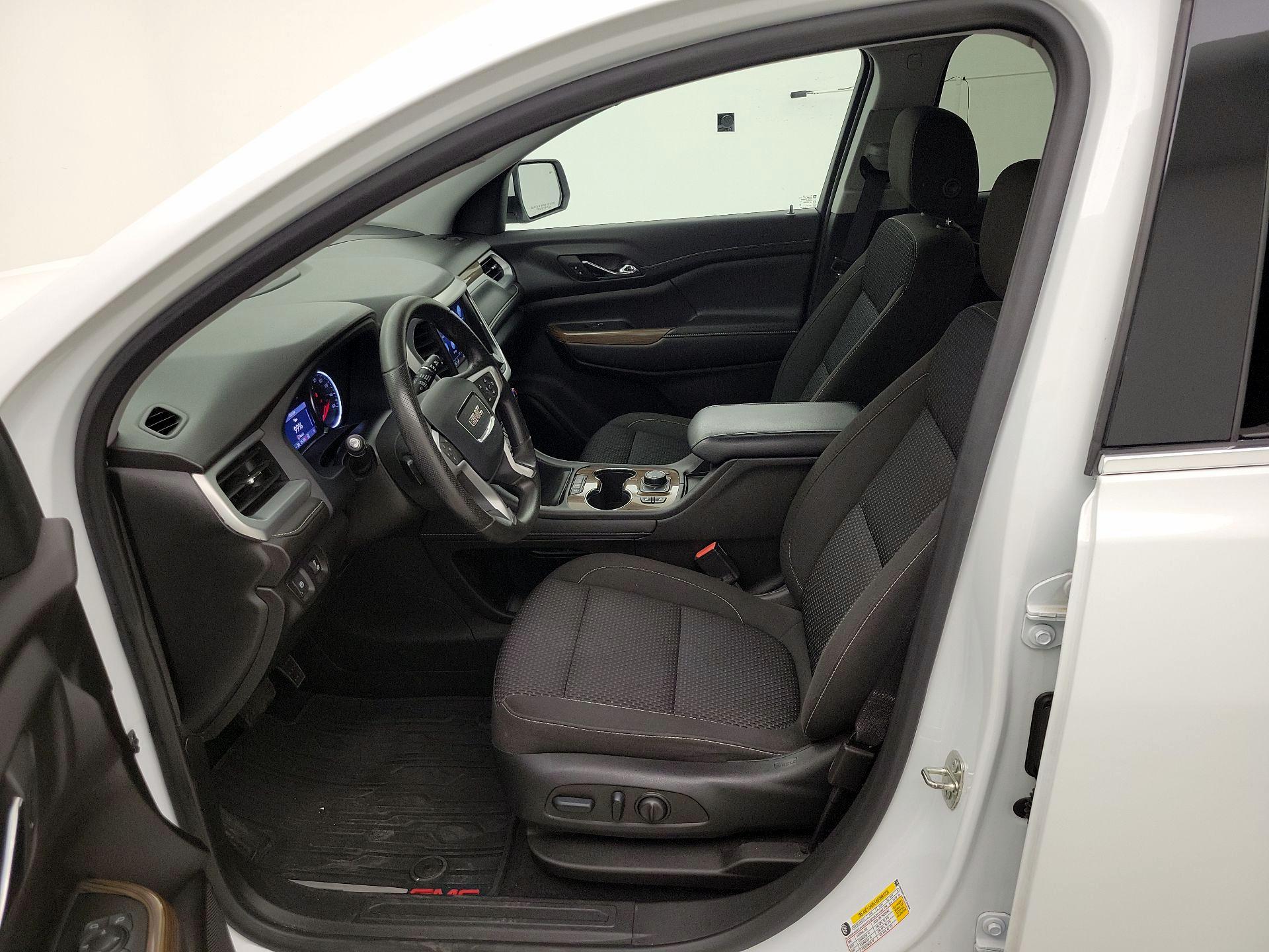 Thumbnail: 2023 GMC Acadia - 11