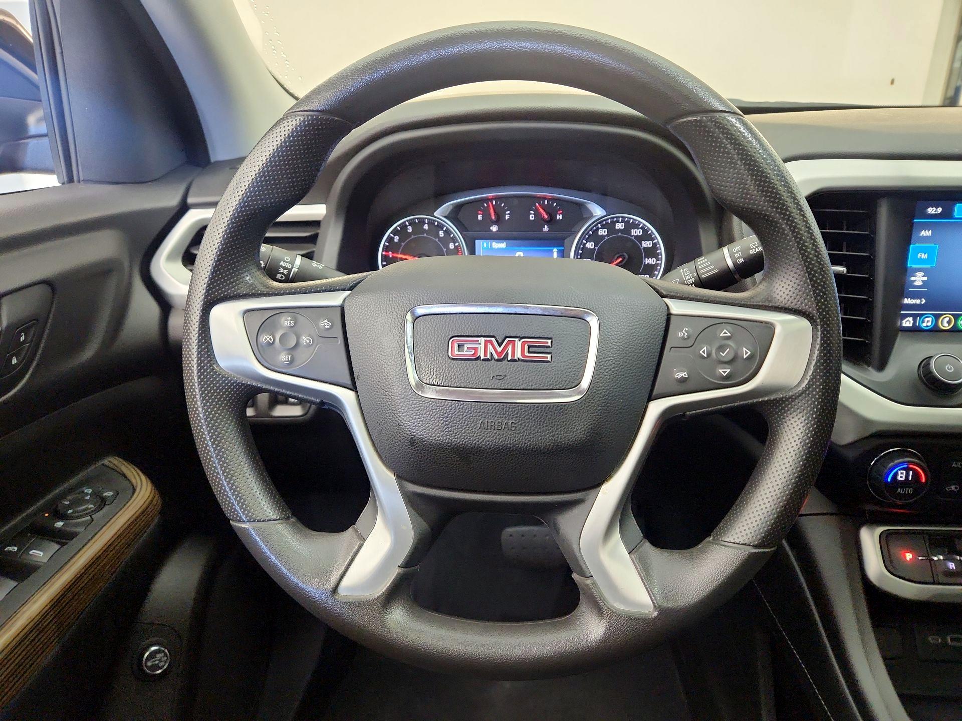 Thumbnail: 2022 GMC Acadia - 10