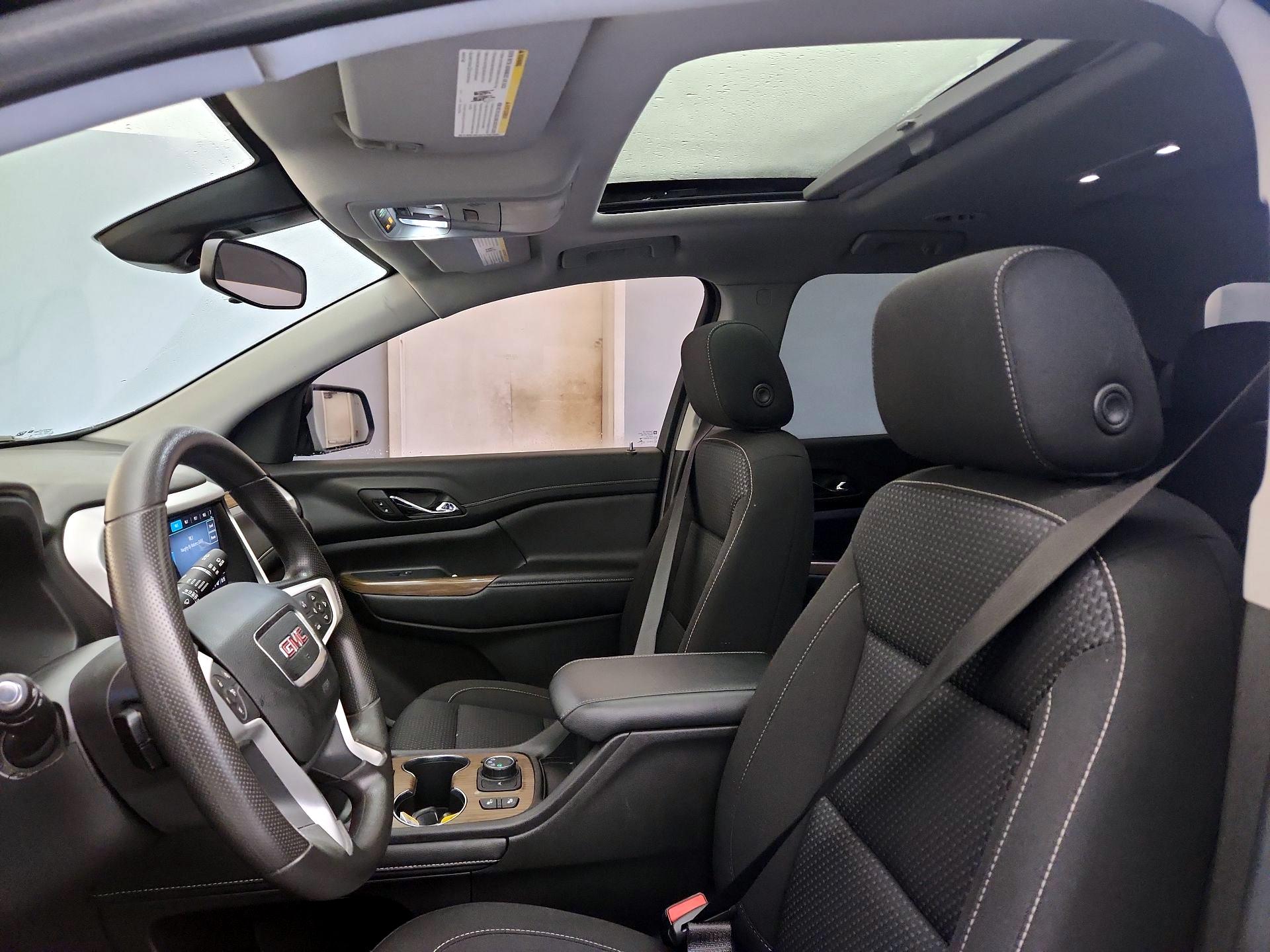 Thumbnail: 2022 GMC Acadia - 19