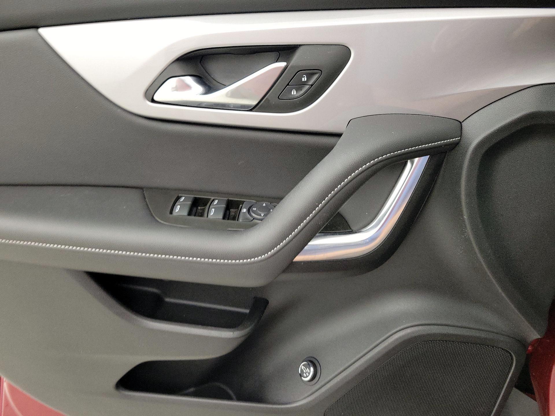 Thumbnail: 2023 Chevrolet Blazer - 12