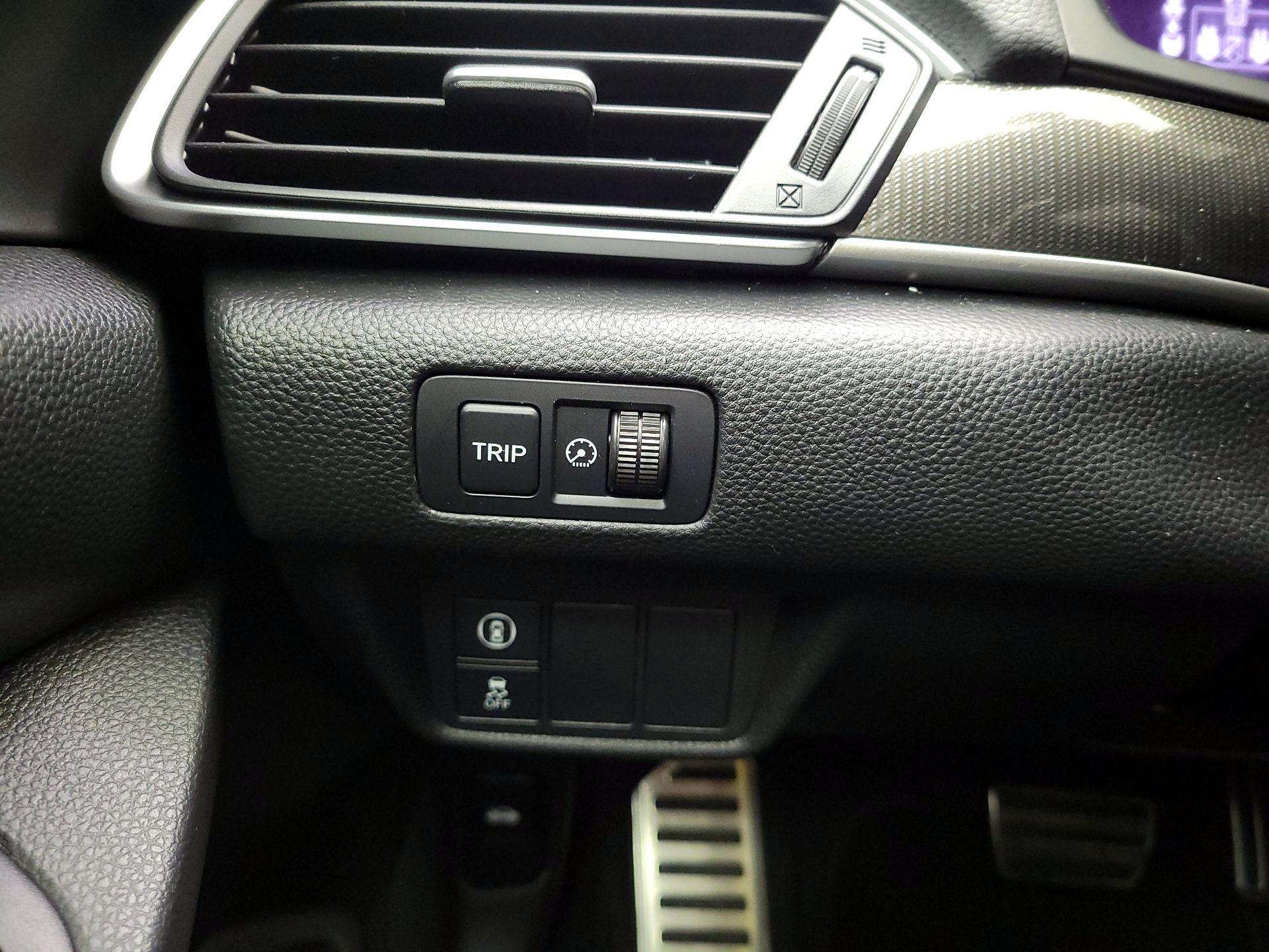 Thumbnail: 2022 Honda Accord - 13