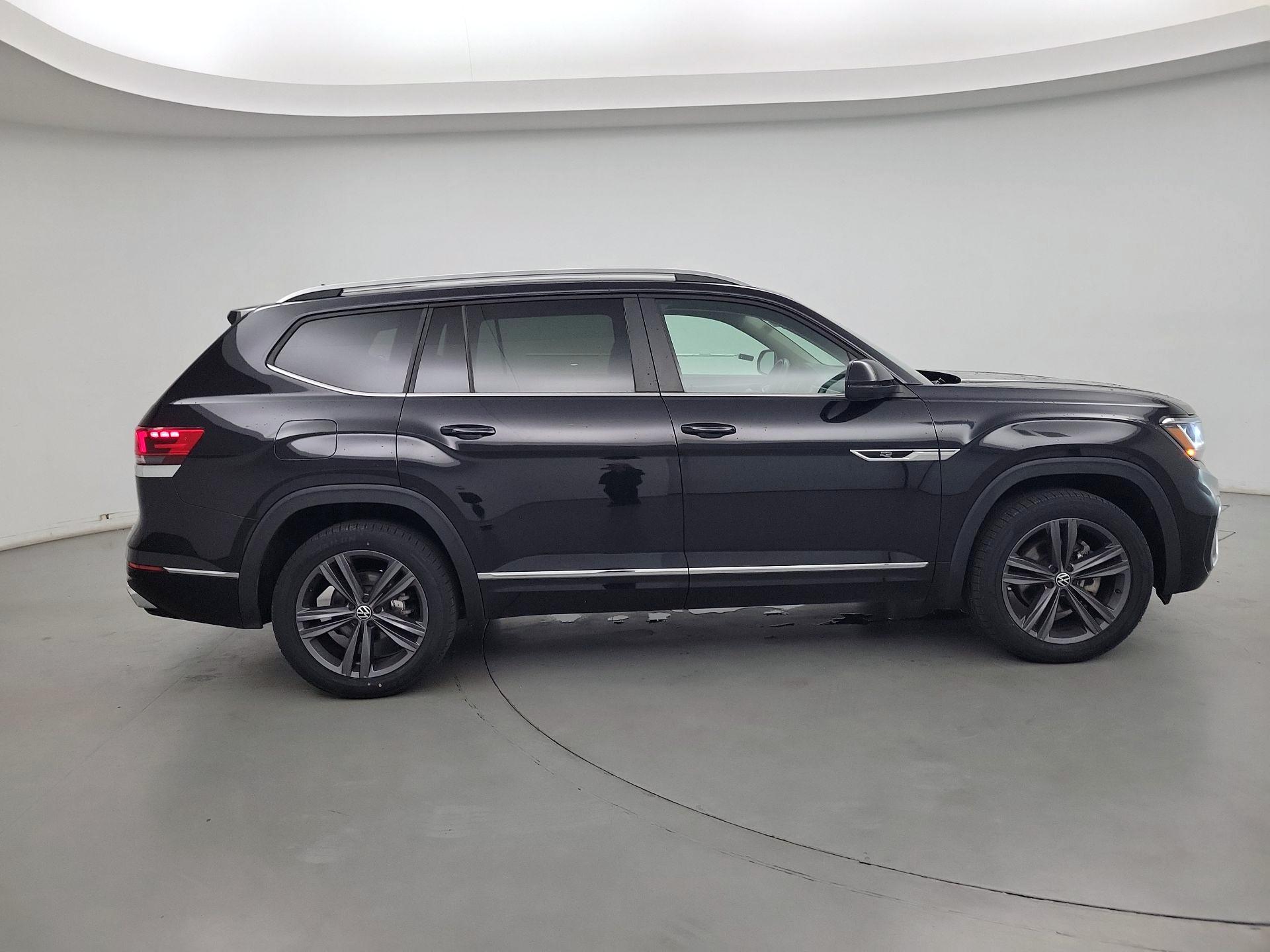 Thumbnail: 2022 Volkswagen Atlas - 4