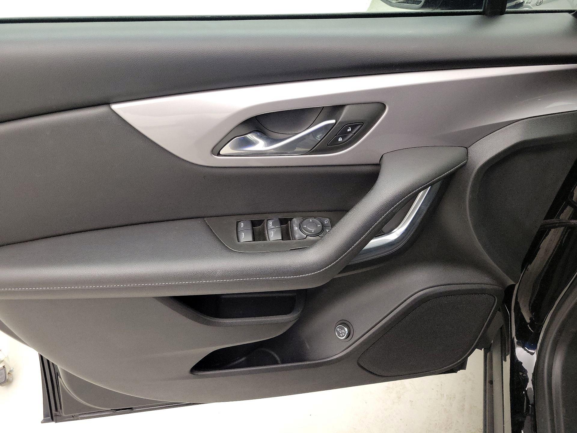 Thumbnail: 2022 Chevrolet Blazer - 12