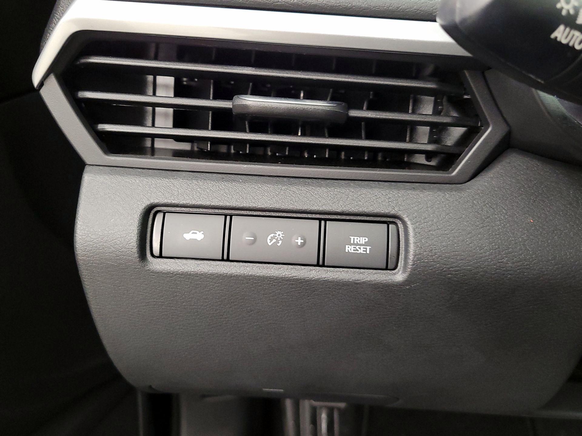 Thumbnail: 2022 Nissan Altima - 13