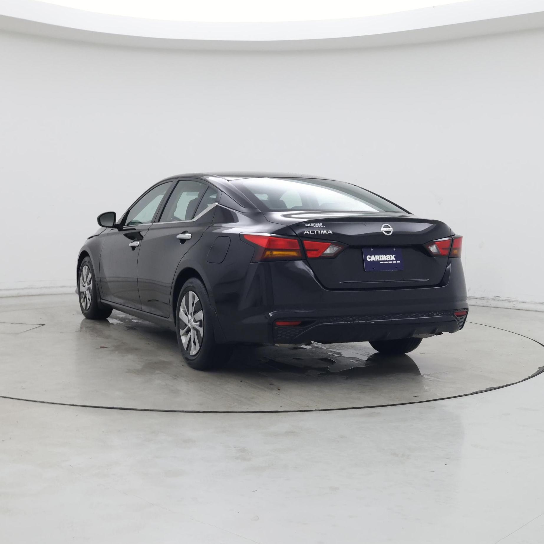 Thumbnail: 2022 Nissan Altima - 2