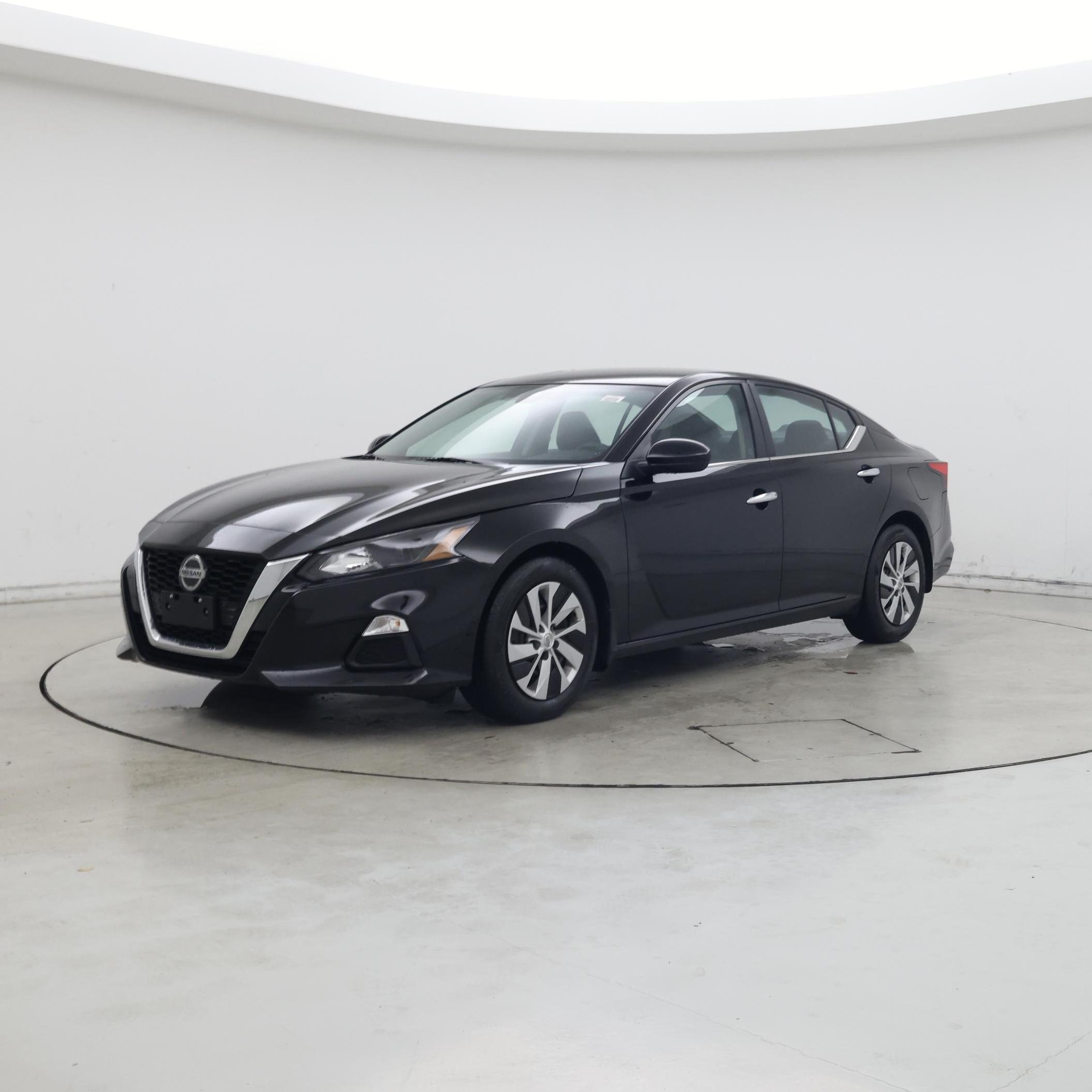 Thumbnail: 2022 Nissan Altima - 4