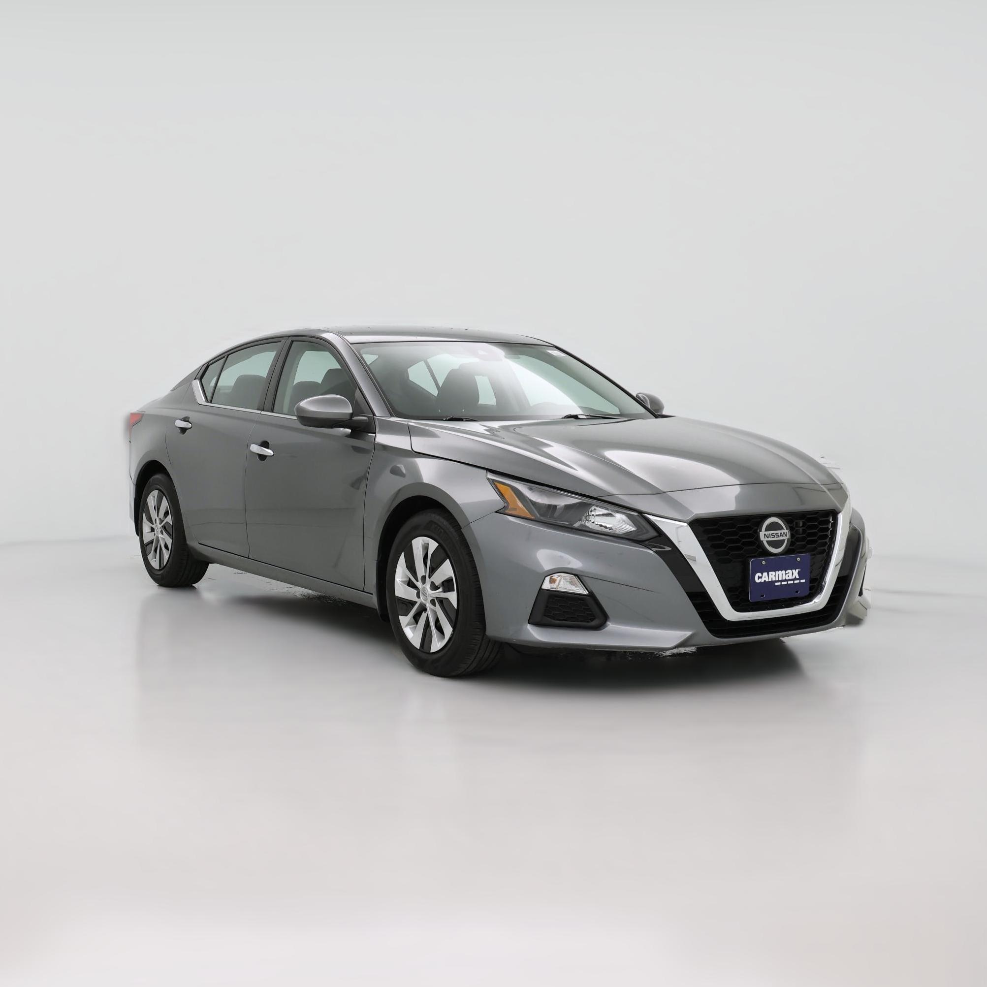 Thumbnail: 2022 Nissan Altima - 1