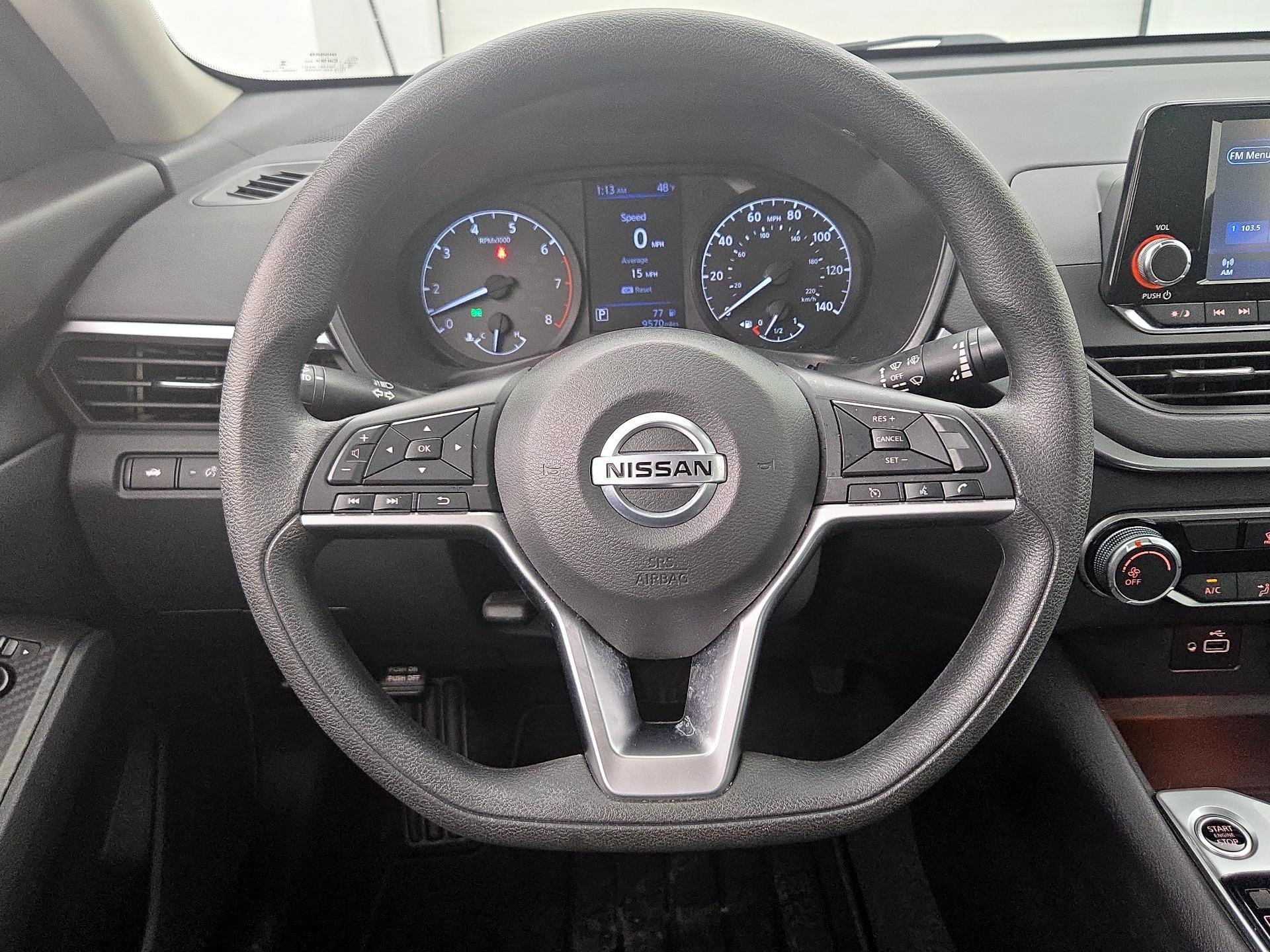 Thumbnail: 2022 Nissan Altima - 10