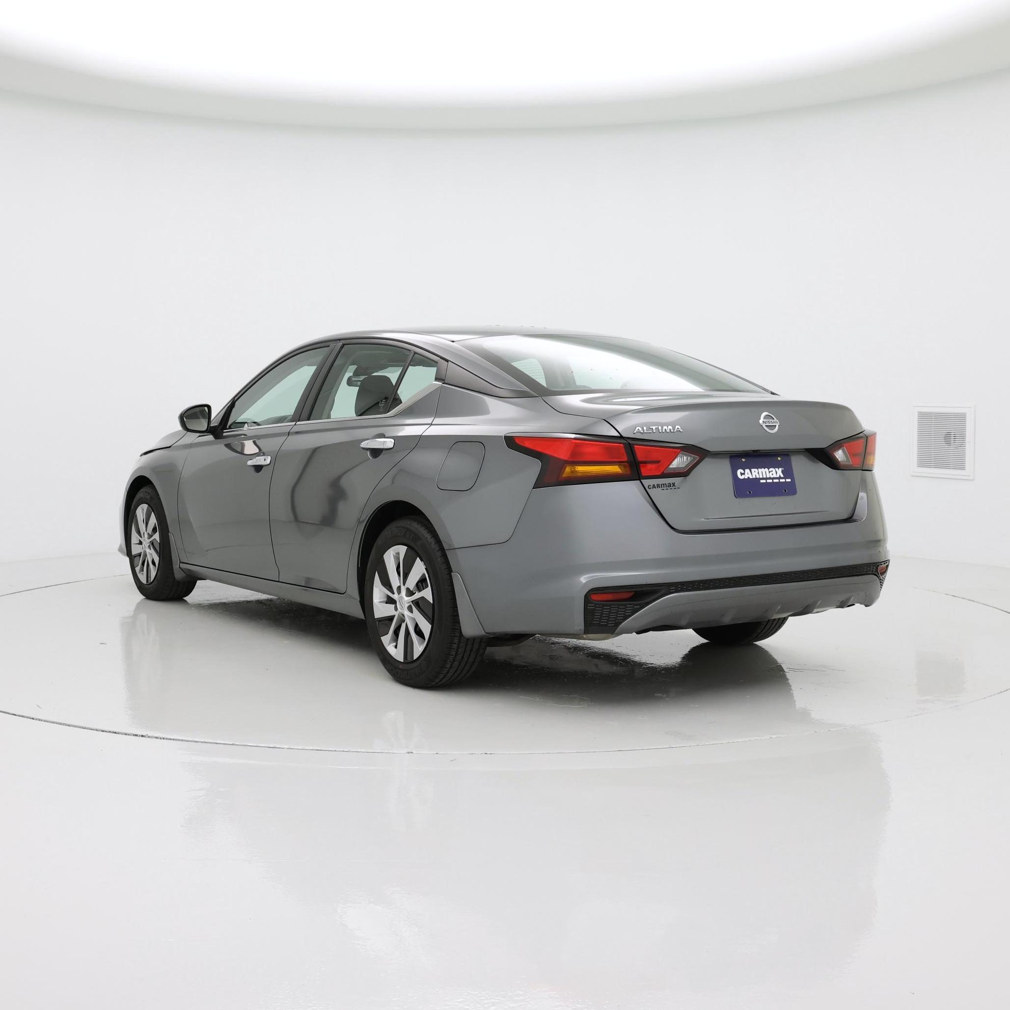 Thumbnail: 2022 Nissan Altima - 2