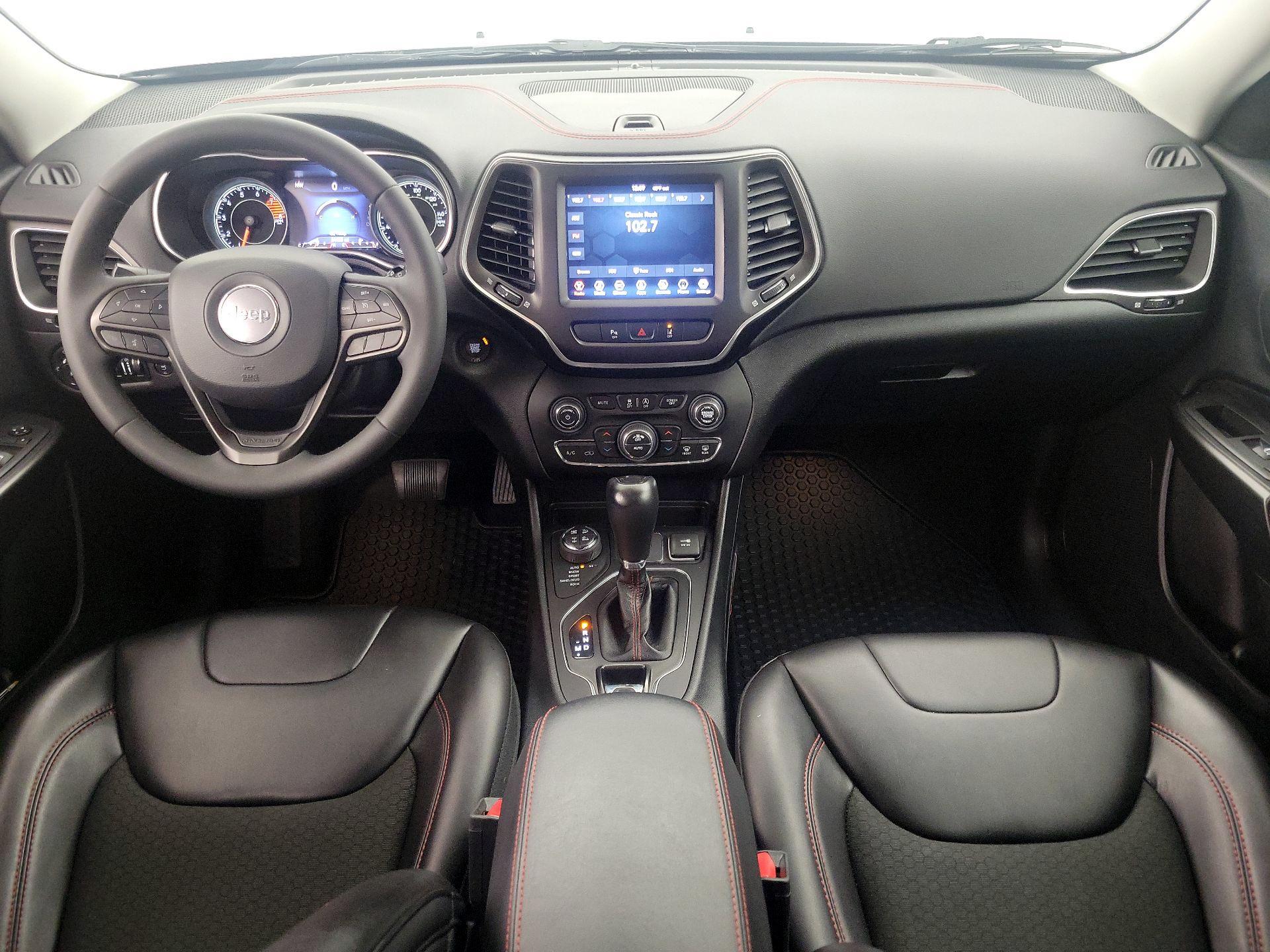 Thumbnail: 2021 Jeep Cherokee - 9