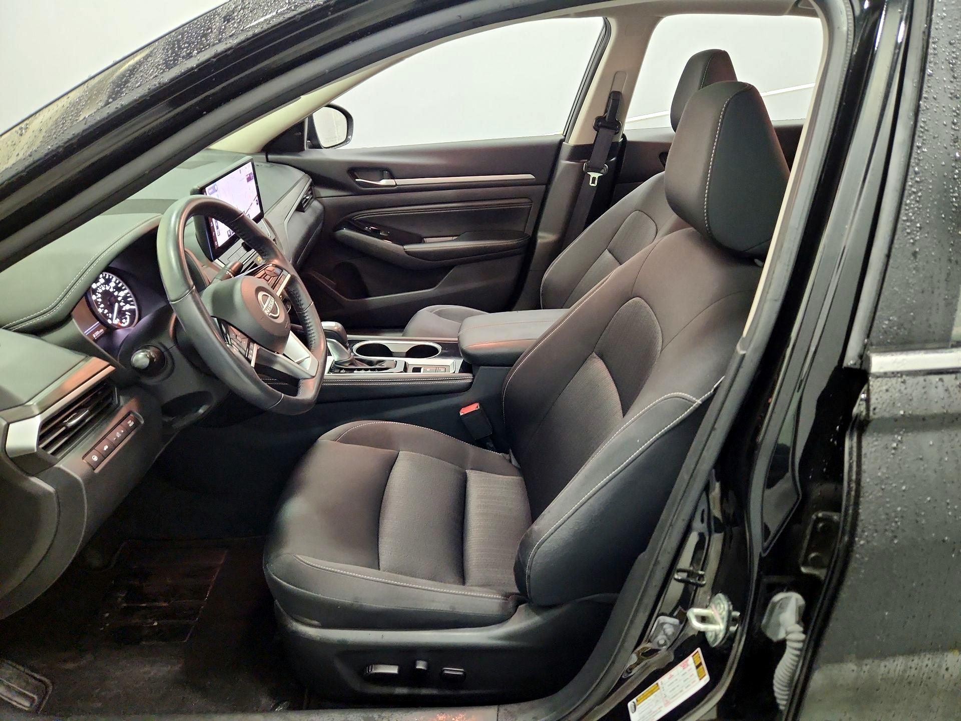 Thumbnail: 2023 Nissan Altima - 11