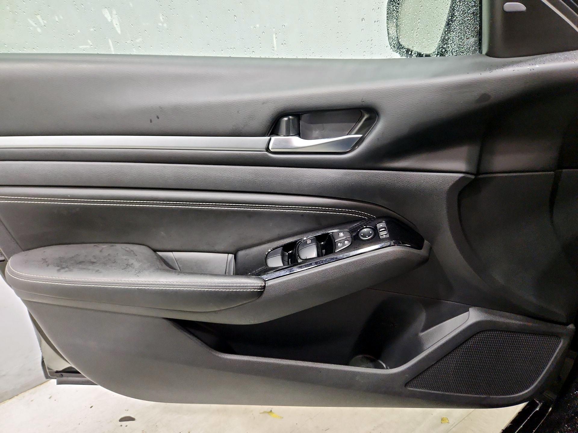 Thumbnail: 2023 Nissan Altima - 12