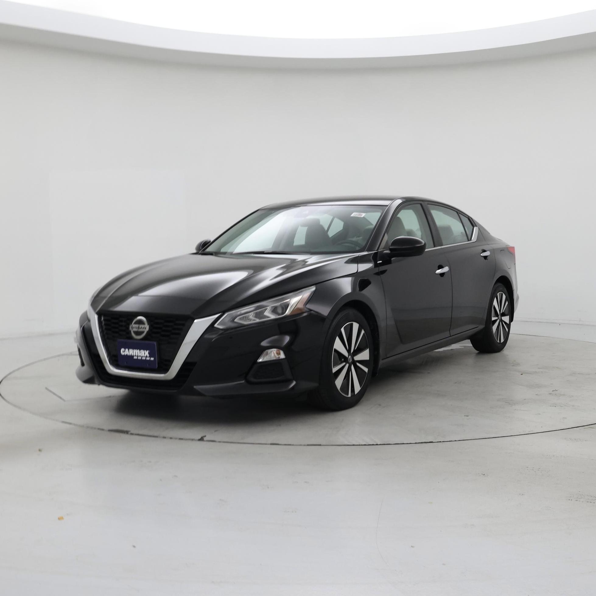 Thumbnail: 2022 Nissan Altima - 4