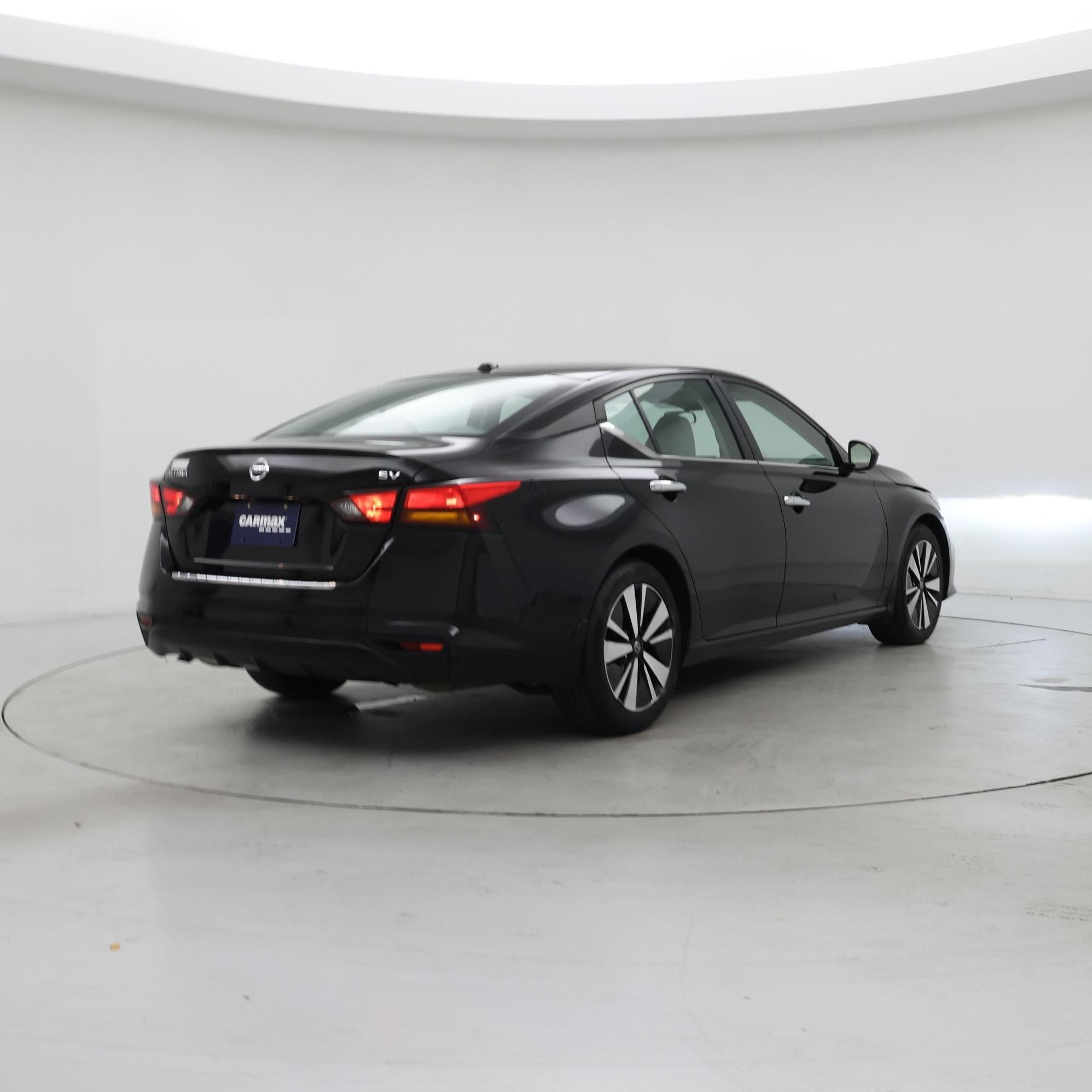 Thumbnail: 2022 Nissan Altima - 8