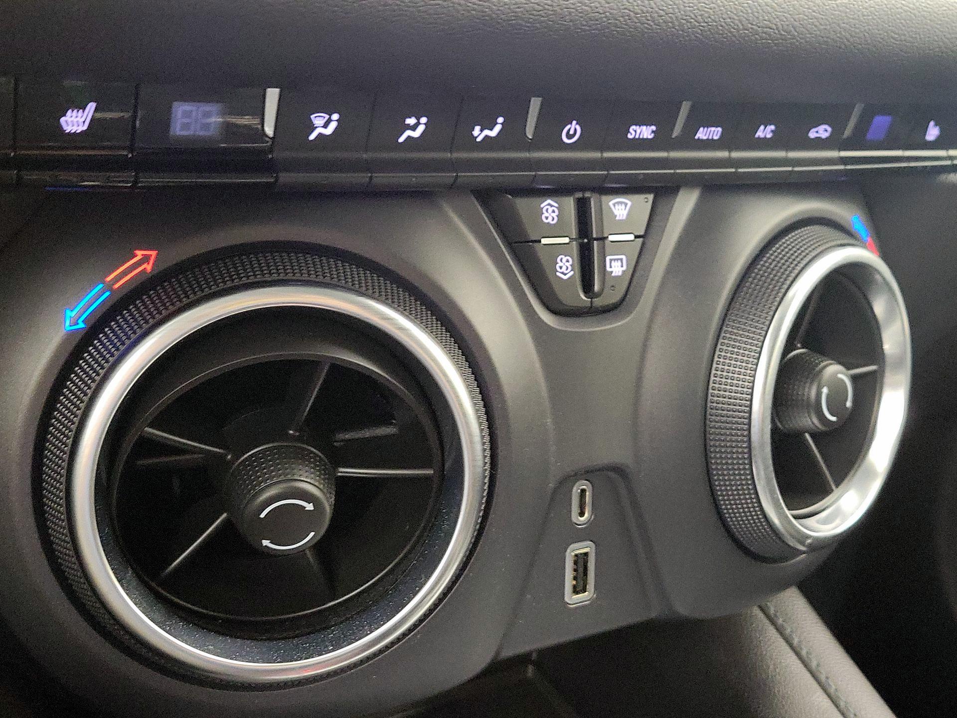 Thumbnail: 2022 Chevrolet Blazer - 16