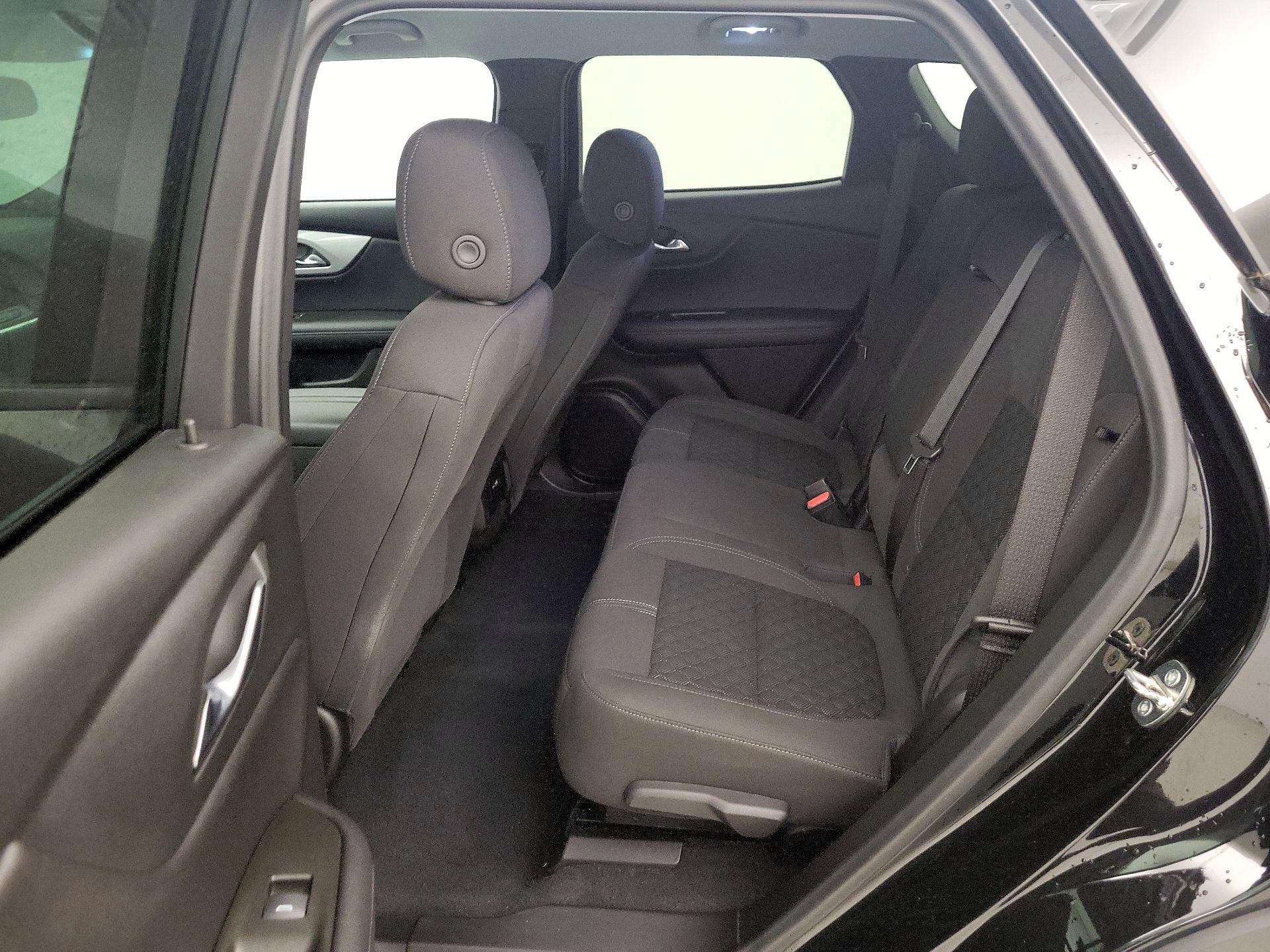 Thumbnail: 2022 Chevrolet Blazer - 19