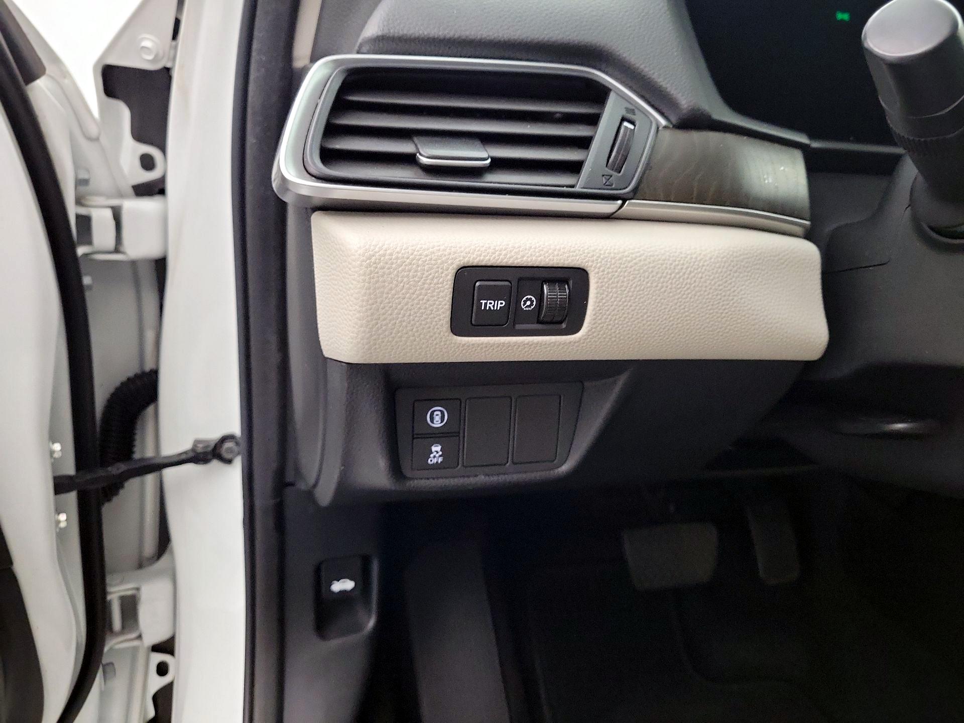 Thumbnail: 2020 Honda Accord - 13