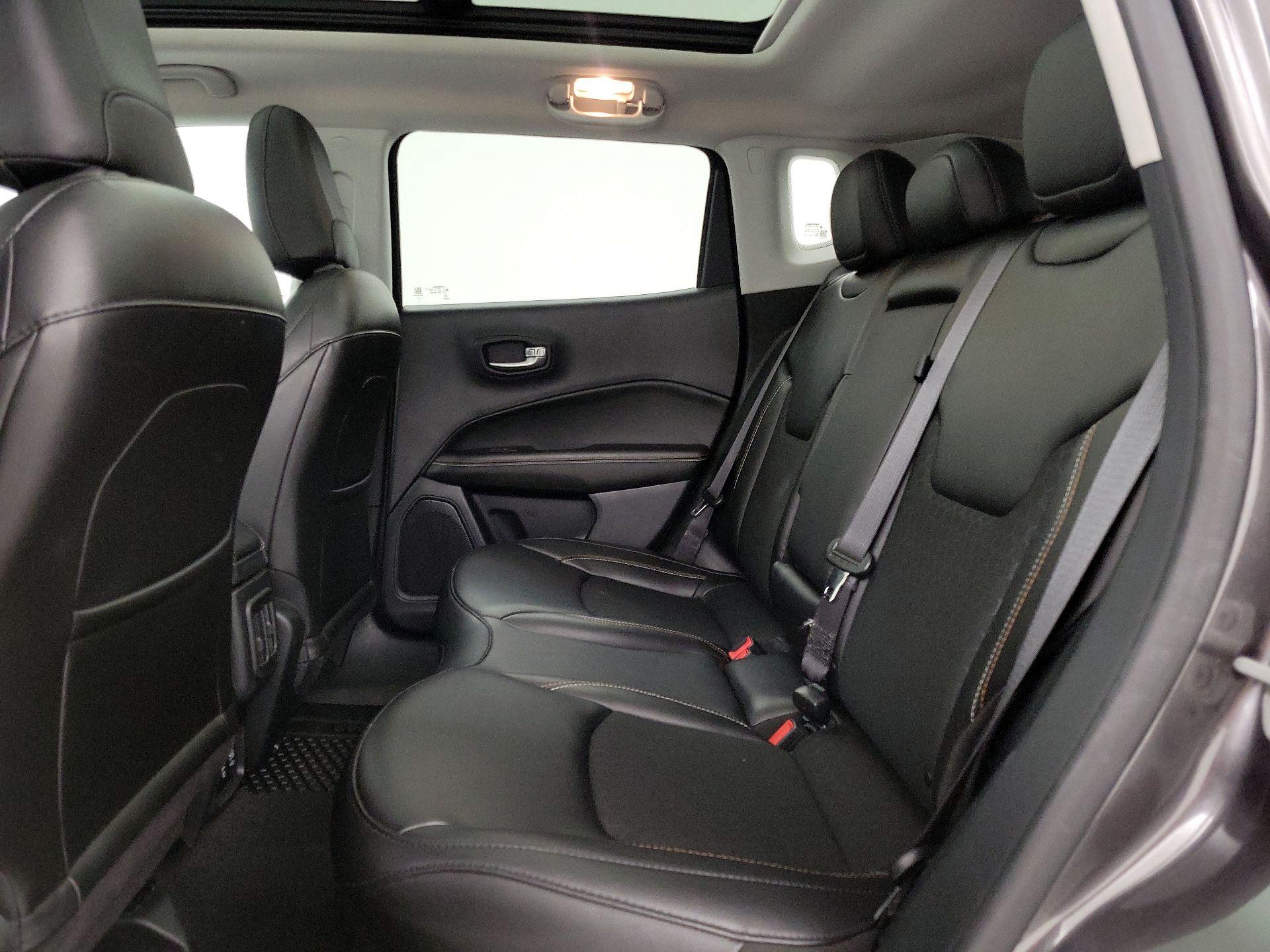 Thumbnail: 2020 Jeep Compass - 20