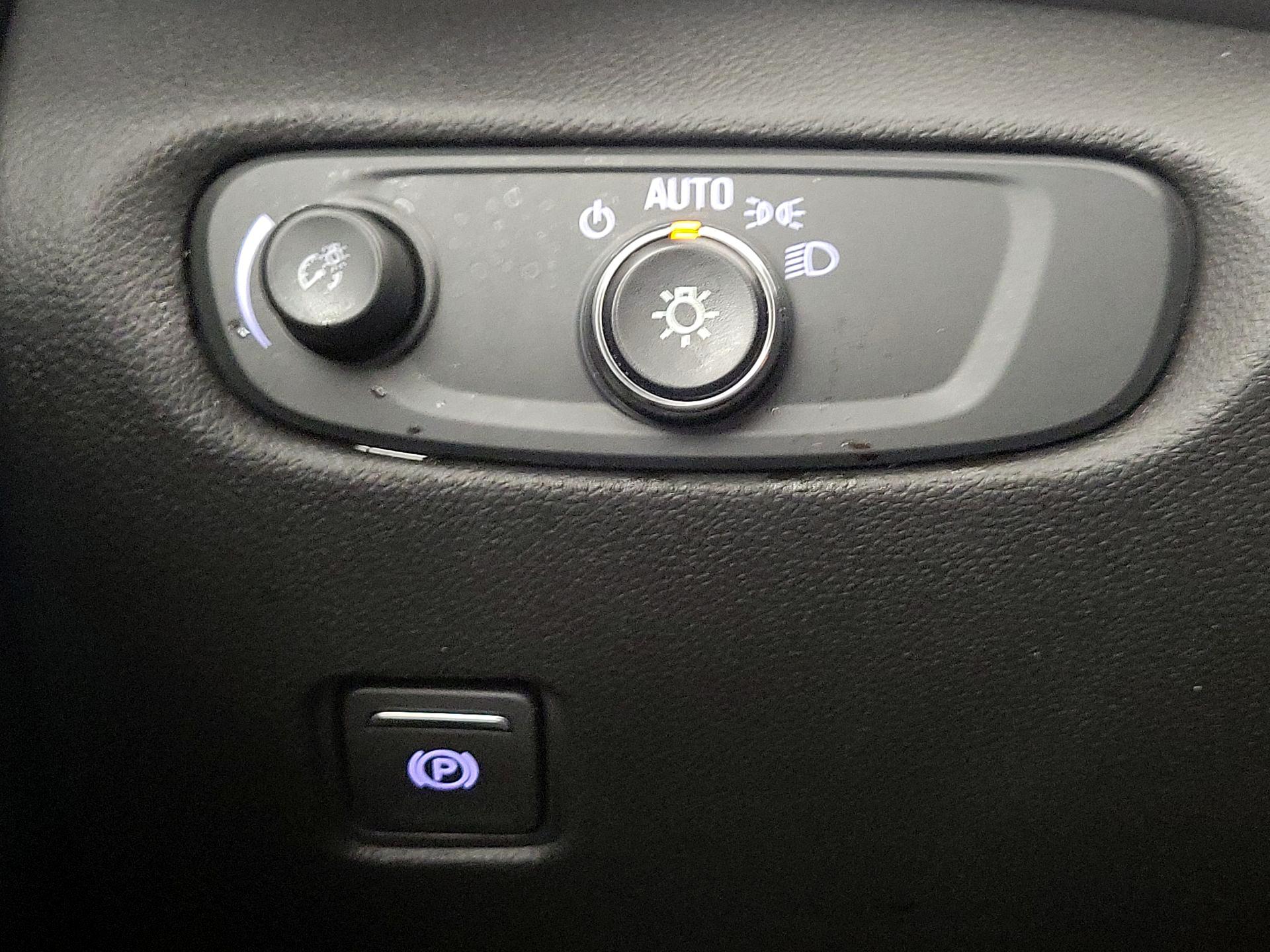 Thumbnail: 2022 Chevrolet Blazer - 13