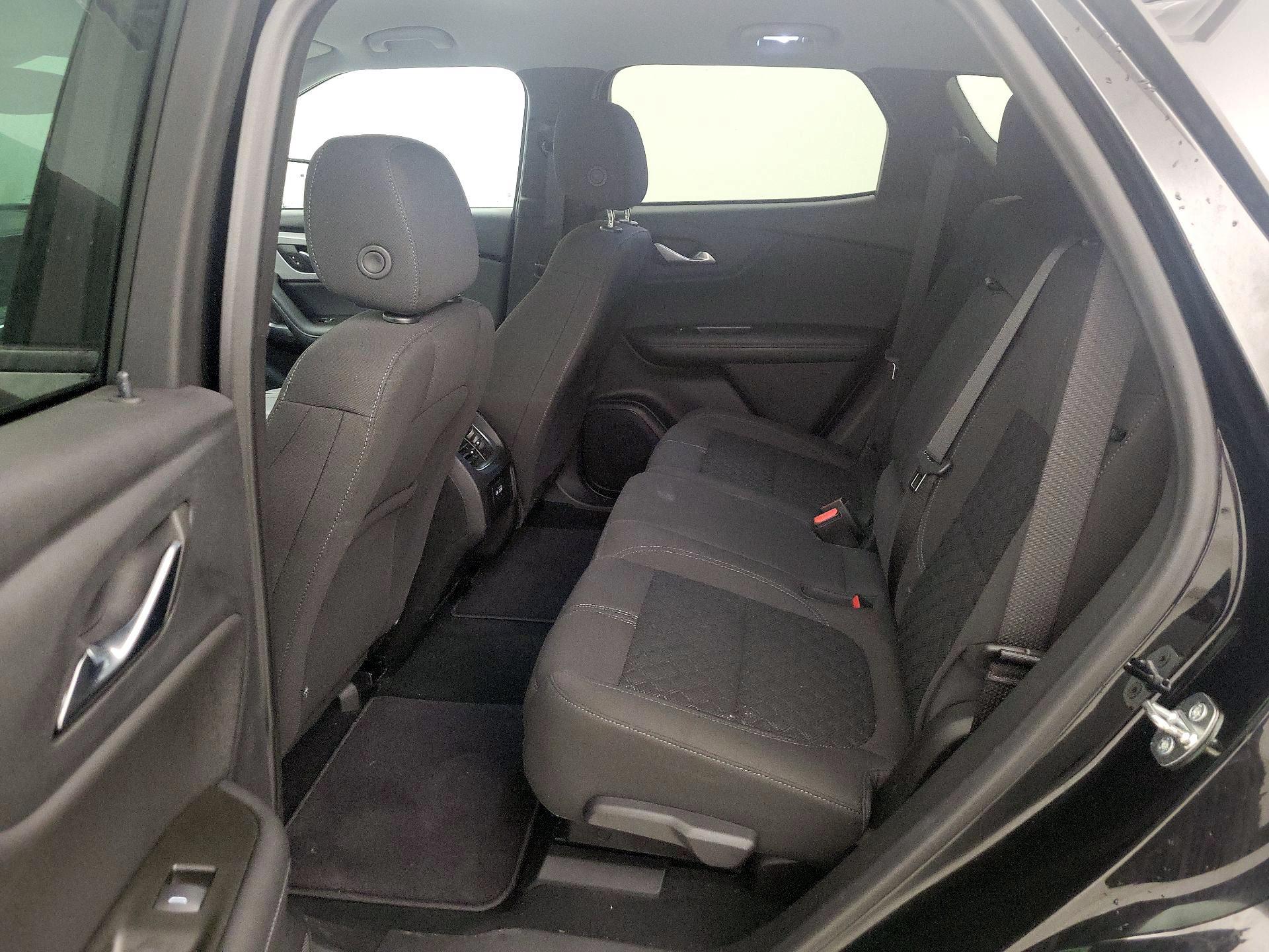 Thumbnail: 2022 Chevrolet Blazer - 19