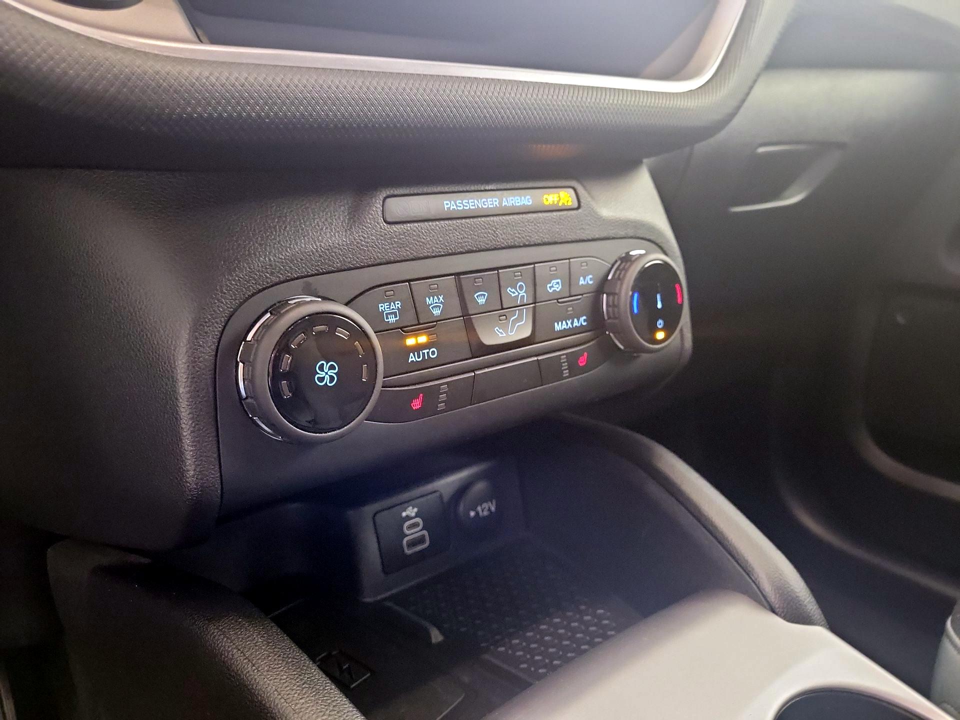 Thumbnail: 2023 Ford Bronco Sport - 16