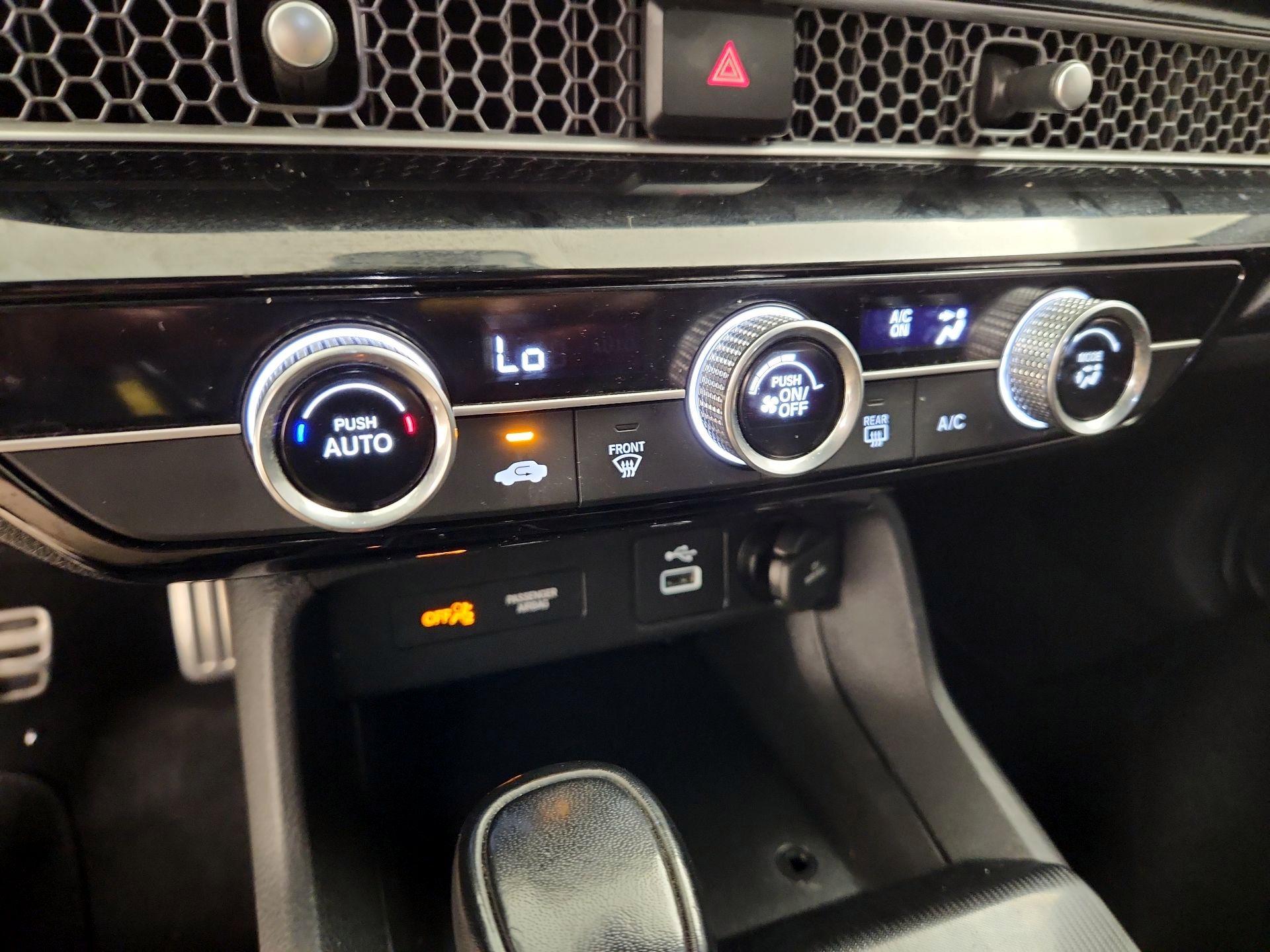 Thumbnail: 2022 Honda Civic - 16