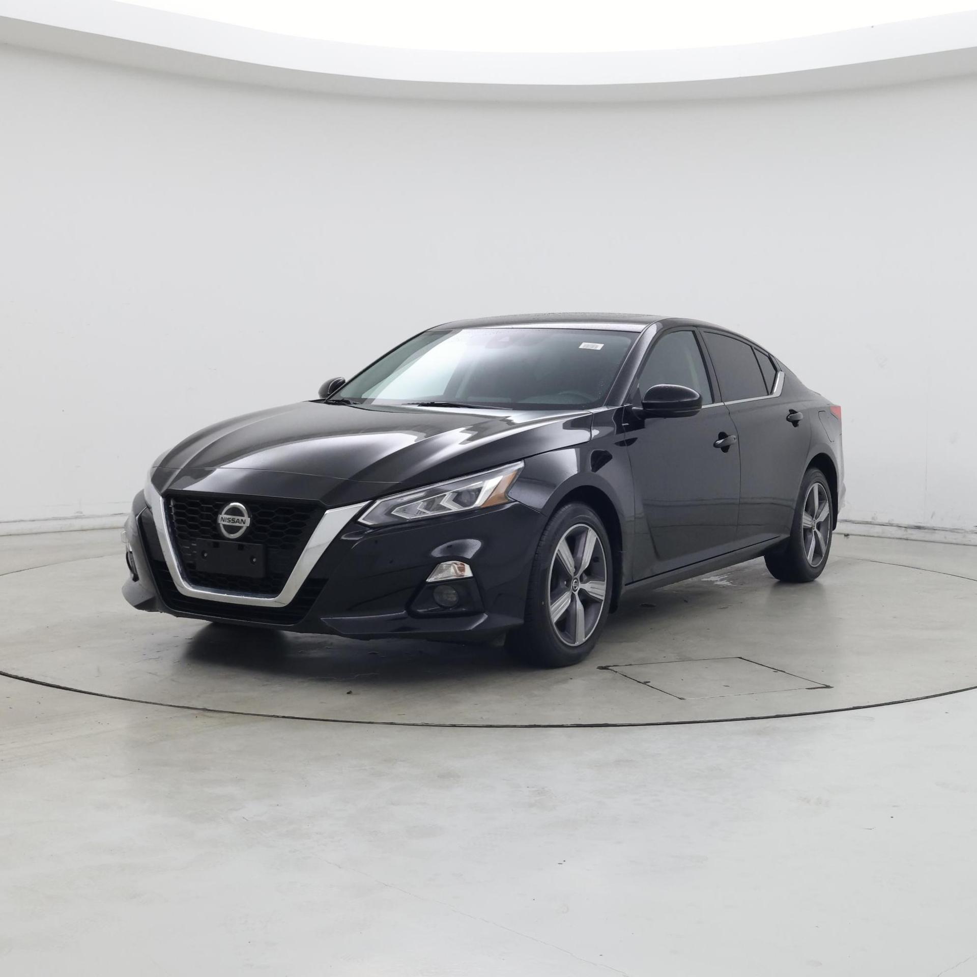 Thumbnail: 2020 Nissan Altima - 4