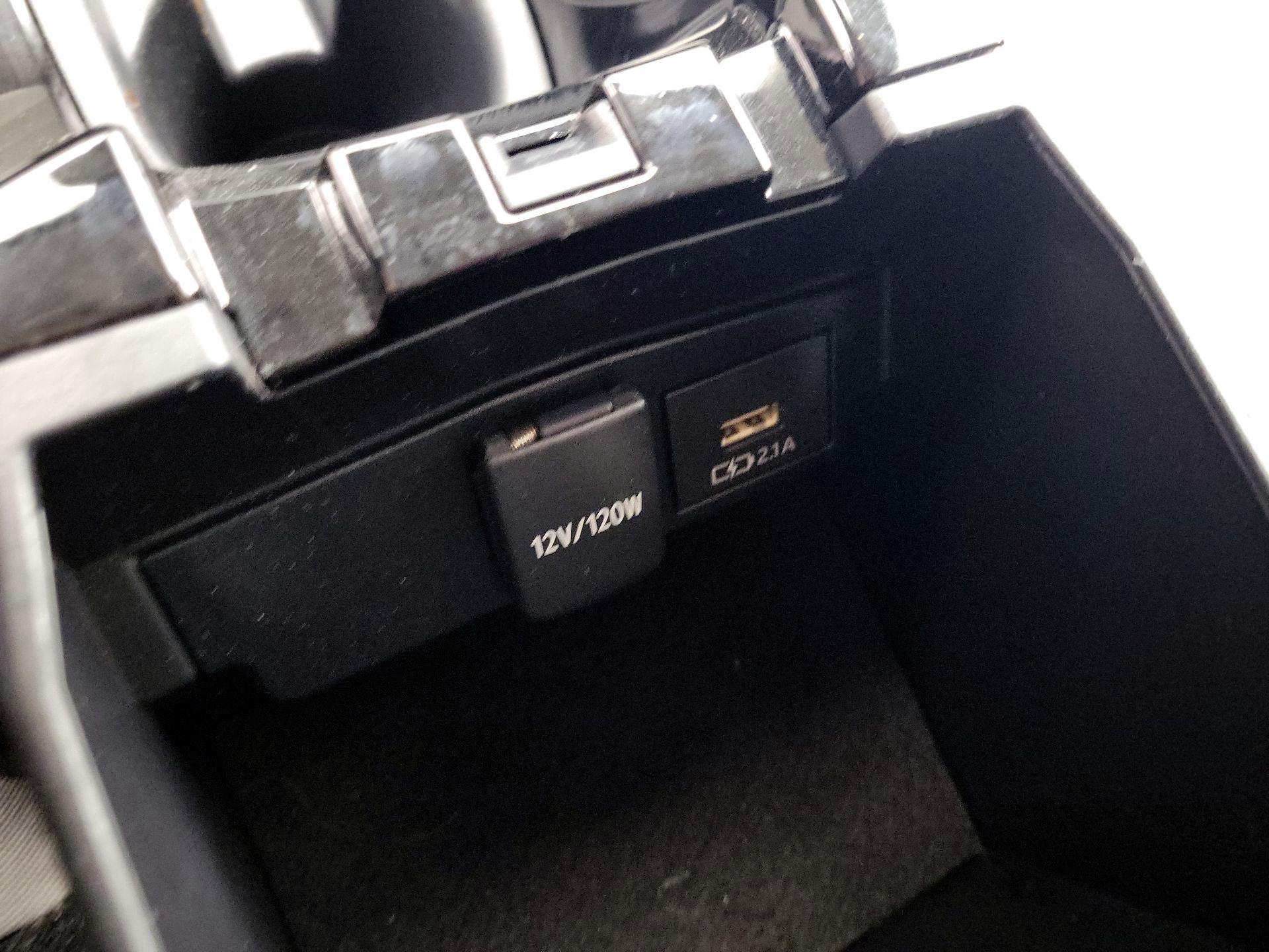 Thumbnail: 2021 Toyota Corolla - 18