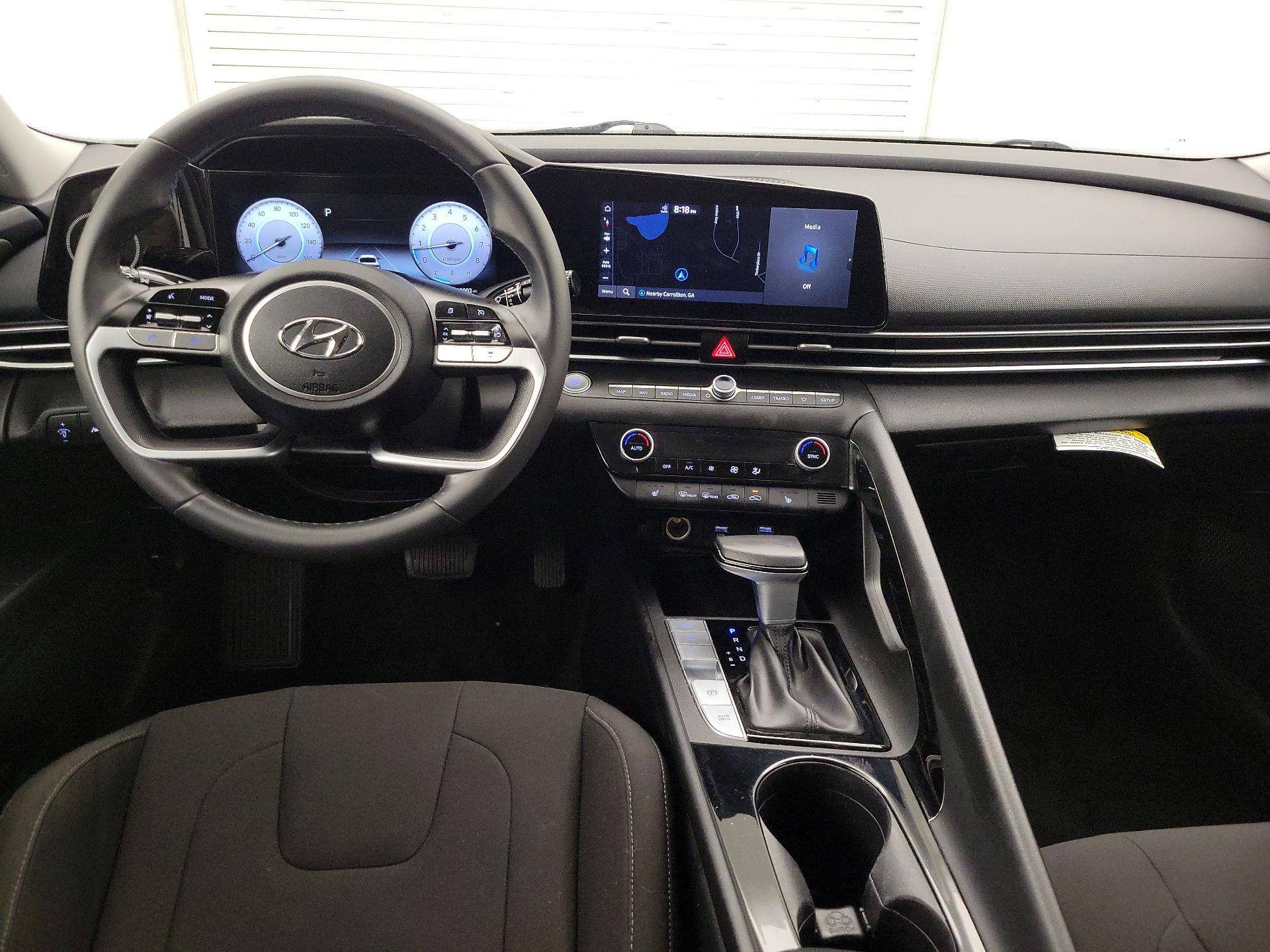 Thumbnail: 2023 Hyundai Elantra - 9