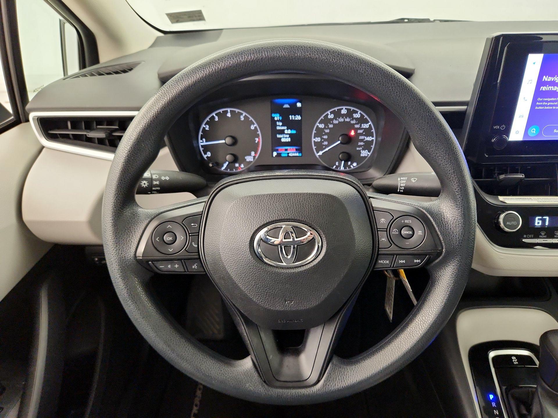 Thumbnail: 2023 Toyota Corolla - 10