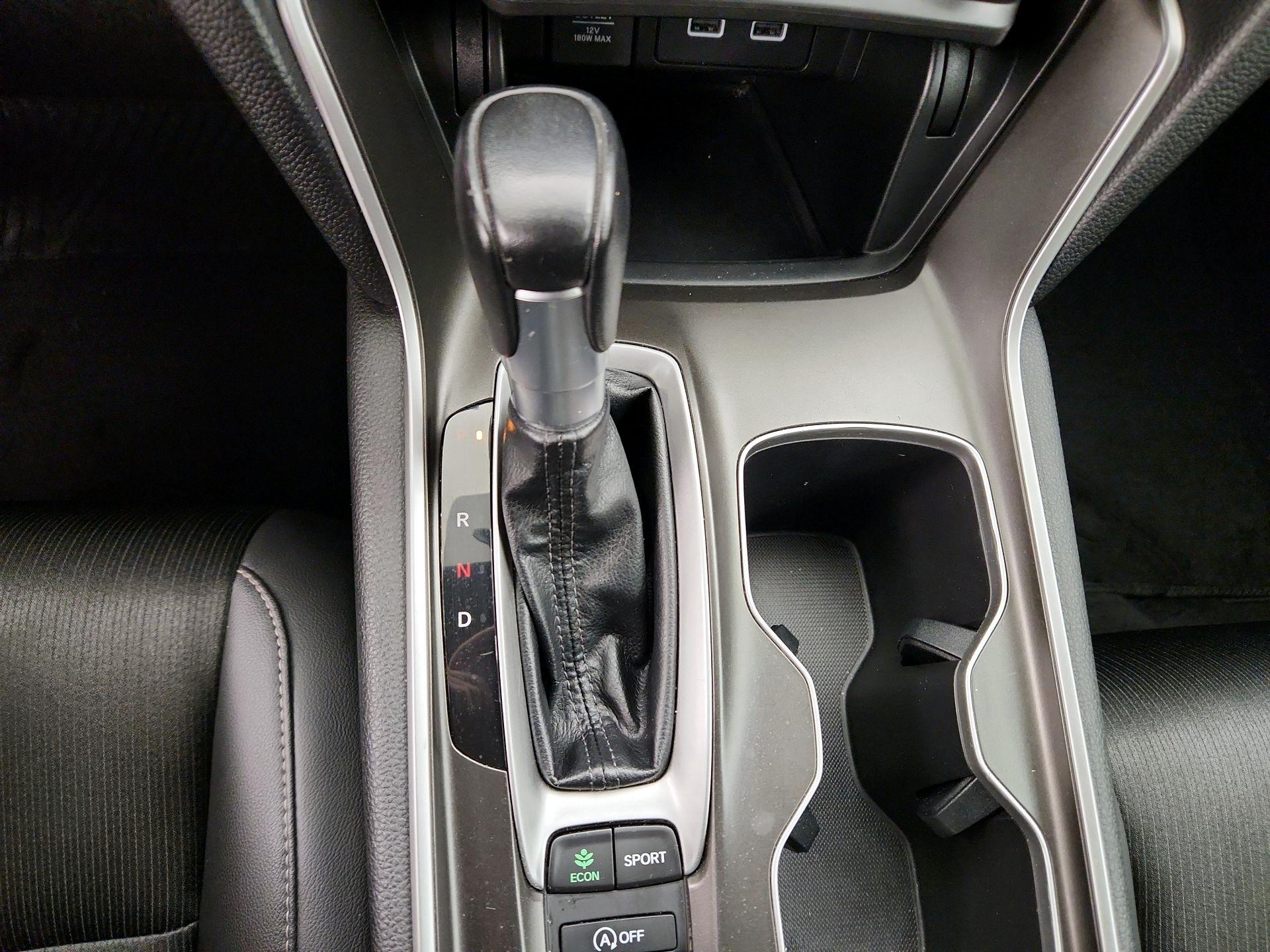 Thumbnail: 2022 Honda Accord - 17