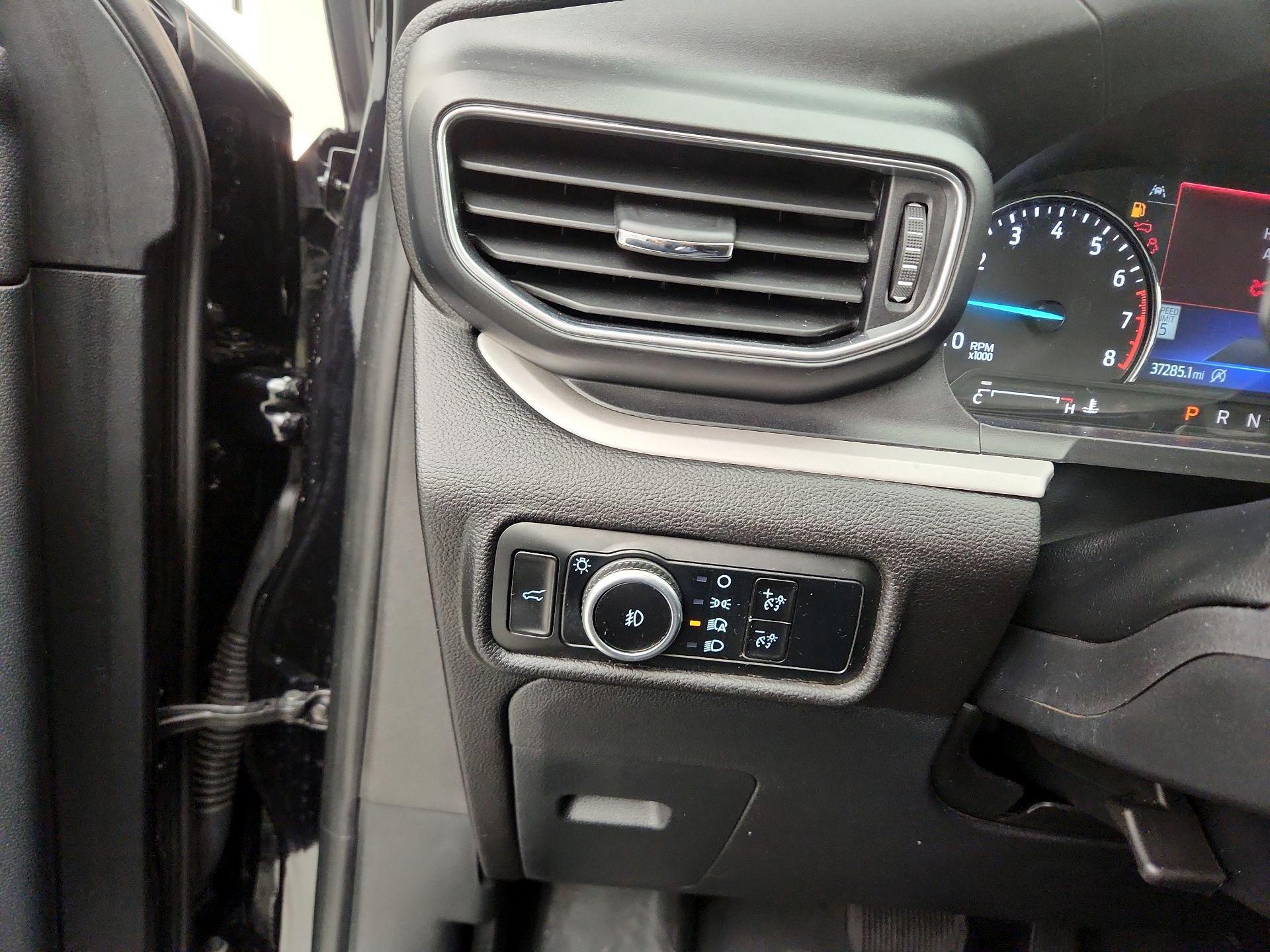 Thumbnail: 2023 Ford Explorer - 13