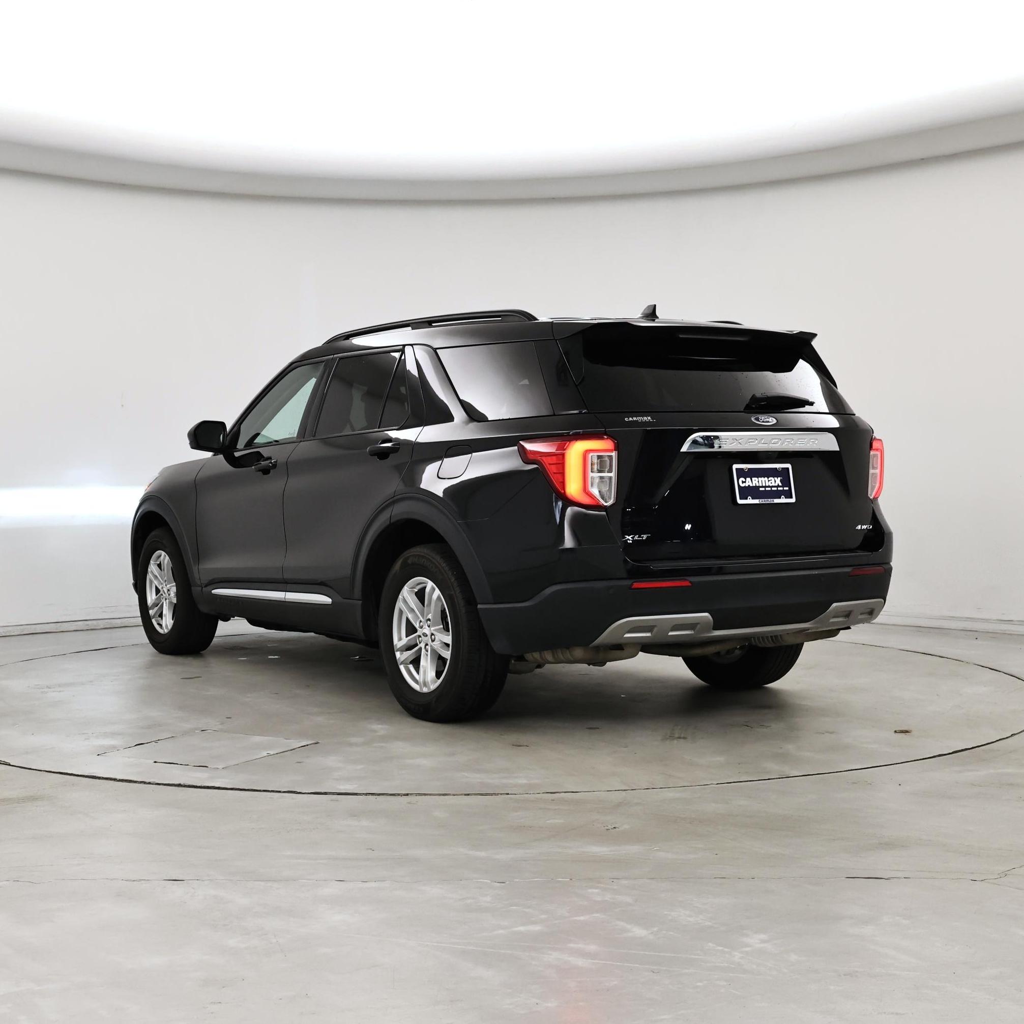 Thumbnail: 2023 Ford Explorer - 2