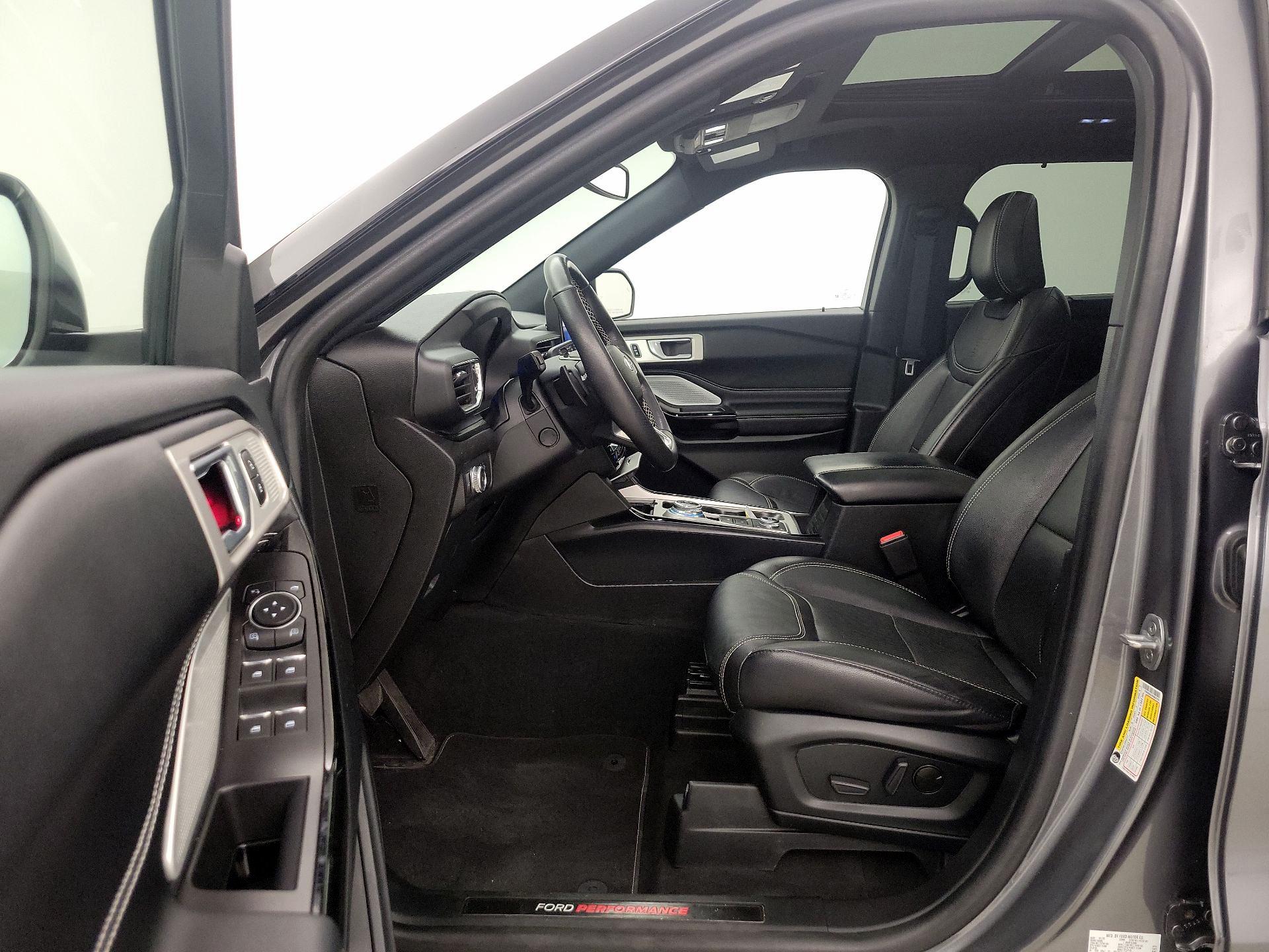 Thumbnail: 2022 Ford Explorer - 11