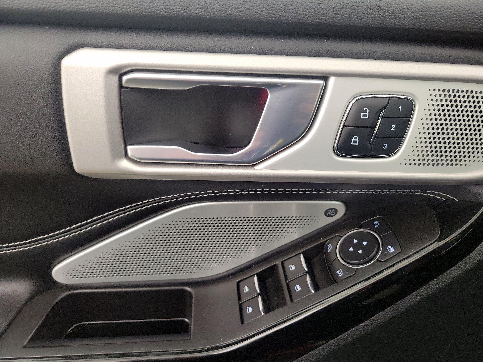 Thumbnail: 2022 Ford Explorer - 12