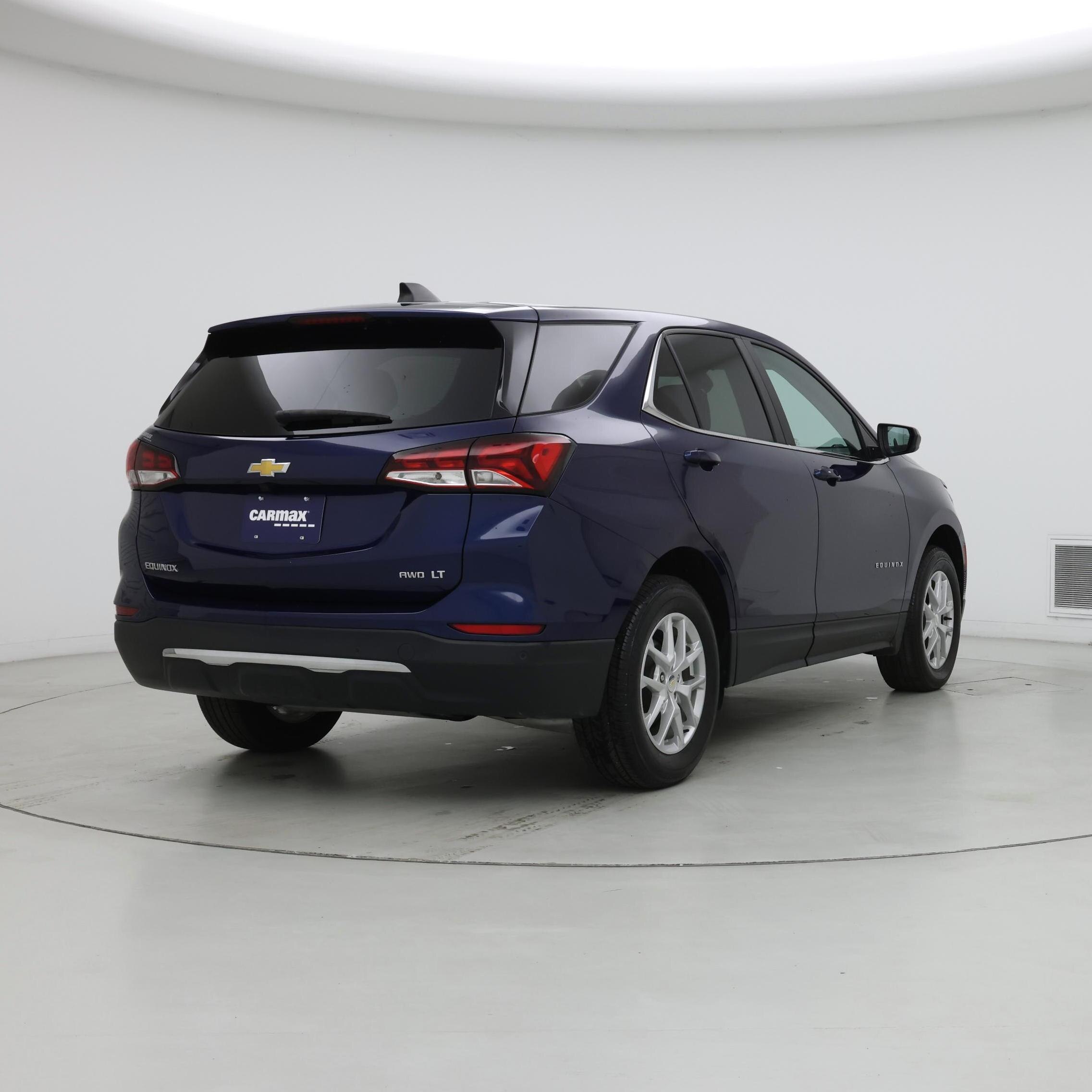 Thumbnail: 2022 Chevrolet Equinox - 8